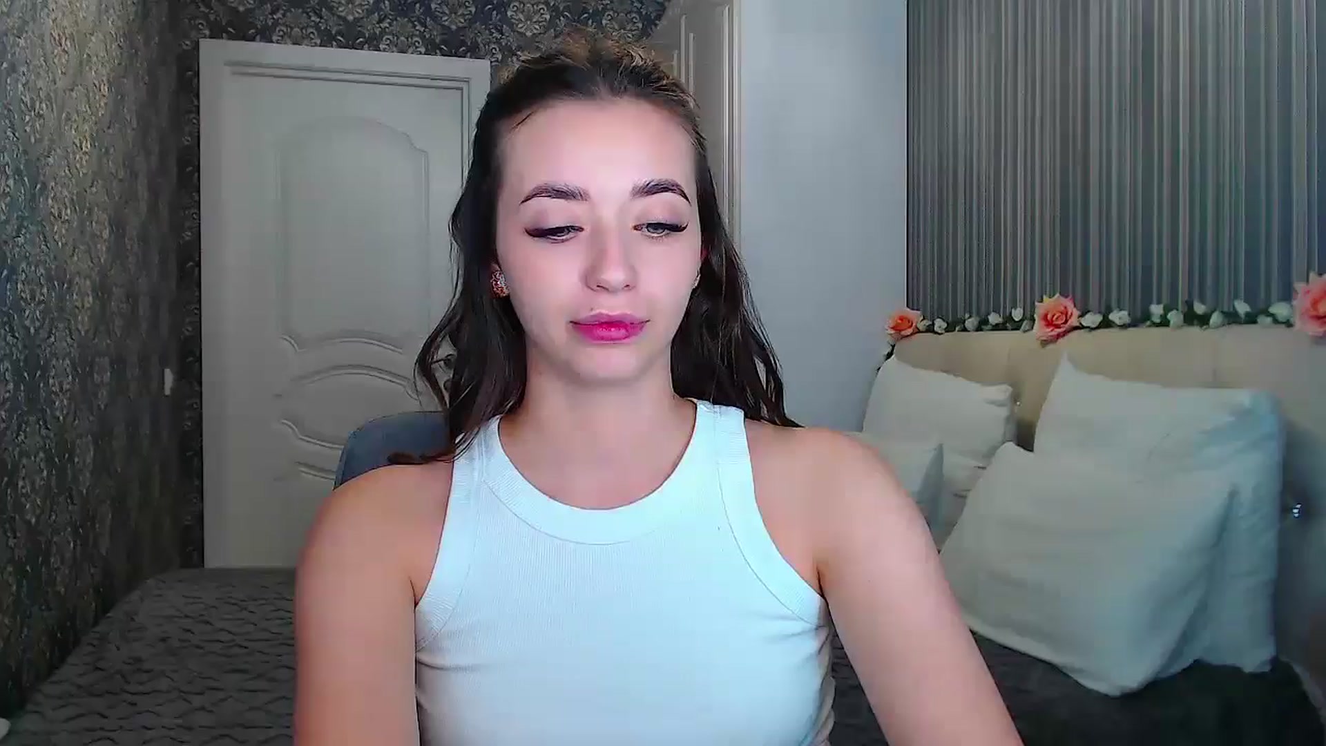 Gallery image thumbnail from EmeraldLilyyy's myfreecams stream on, 11/01/2024, 16:04 image 2 of 20