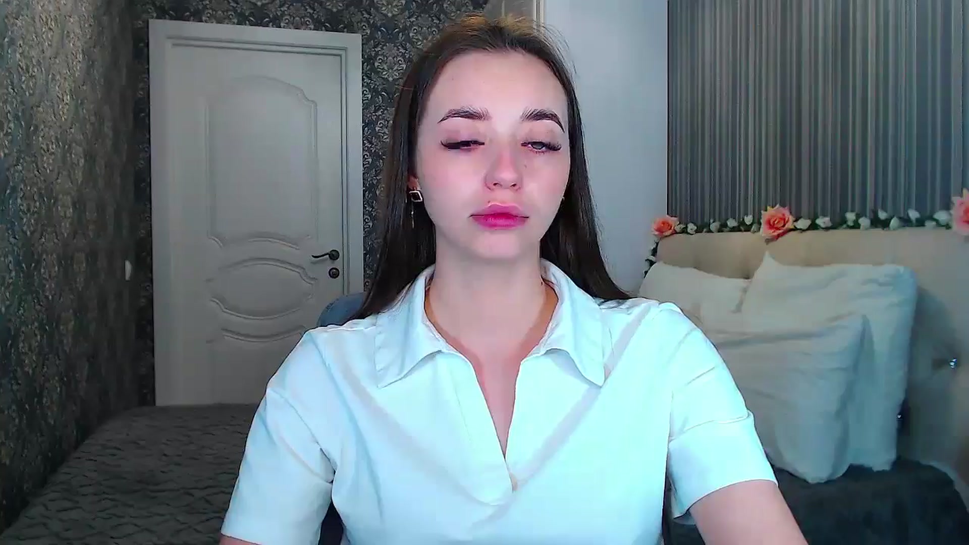 Gallery image thumbnail from EmeraldLilyyy's myfreecams stream on, 11/02/2024, 14:38 image 9 of 20