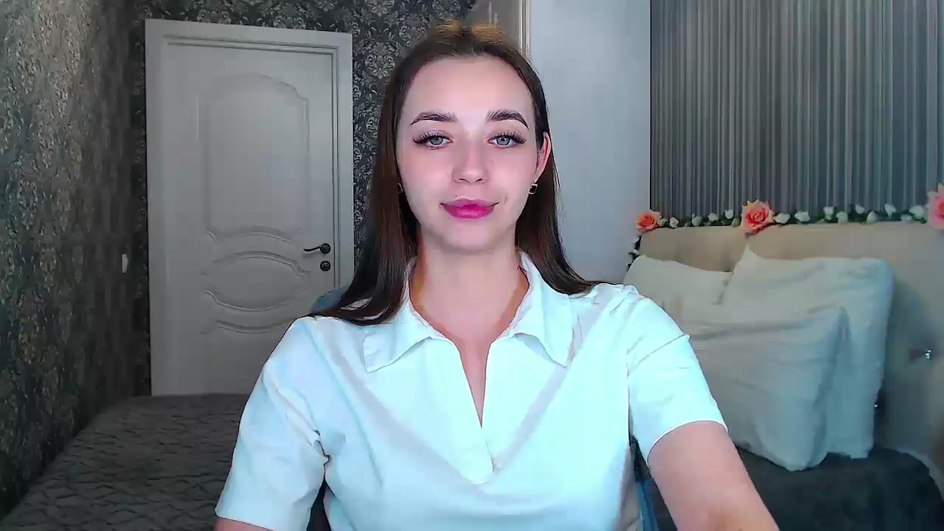 Gallery image thumbnail from EmeraldLilyyy's myfreecams stream on, 11/02/2024, 14:38 image 13 of 20