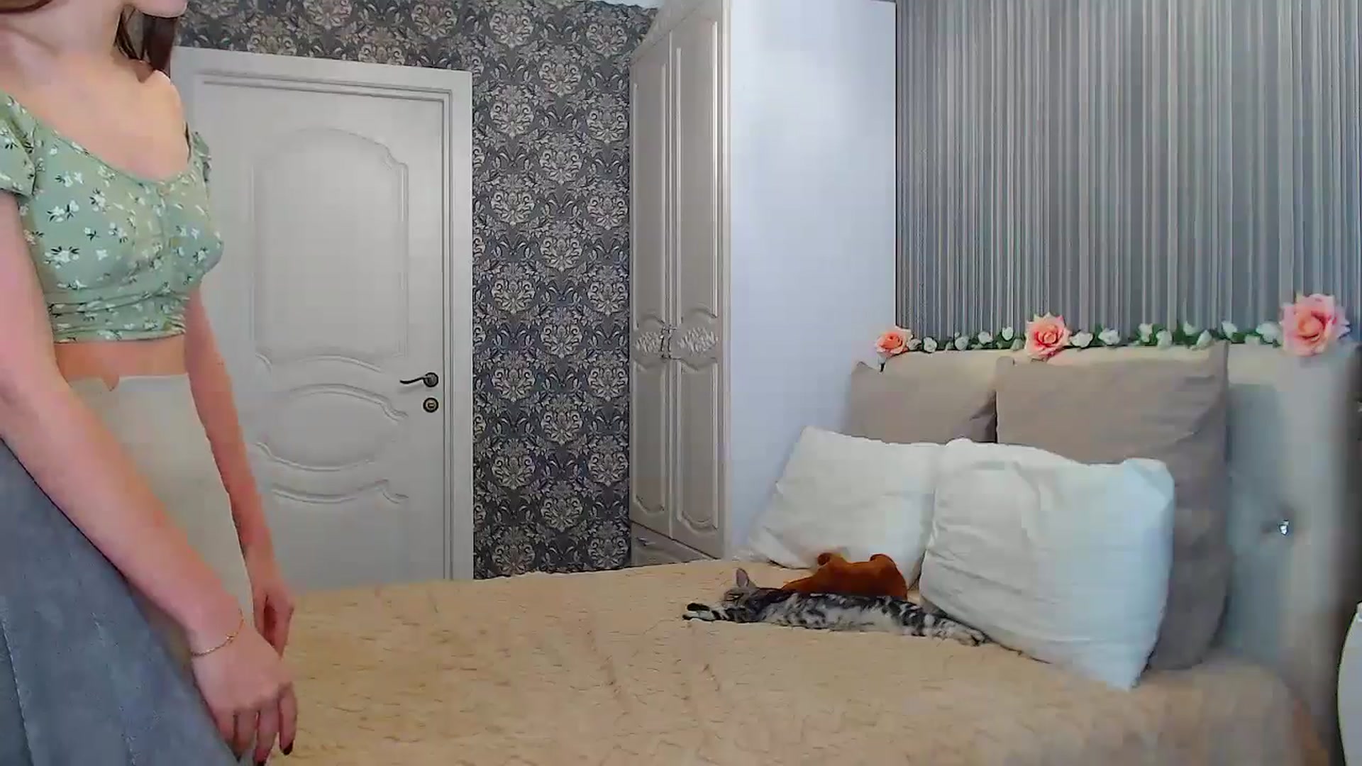 Gallery image thumbnail from EmeraldLilyyy's myfreecams stream on, 11/08/2024, 13:26 image 17 of 20