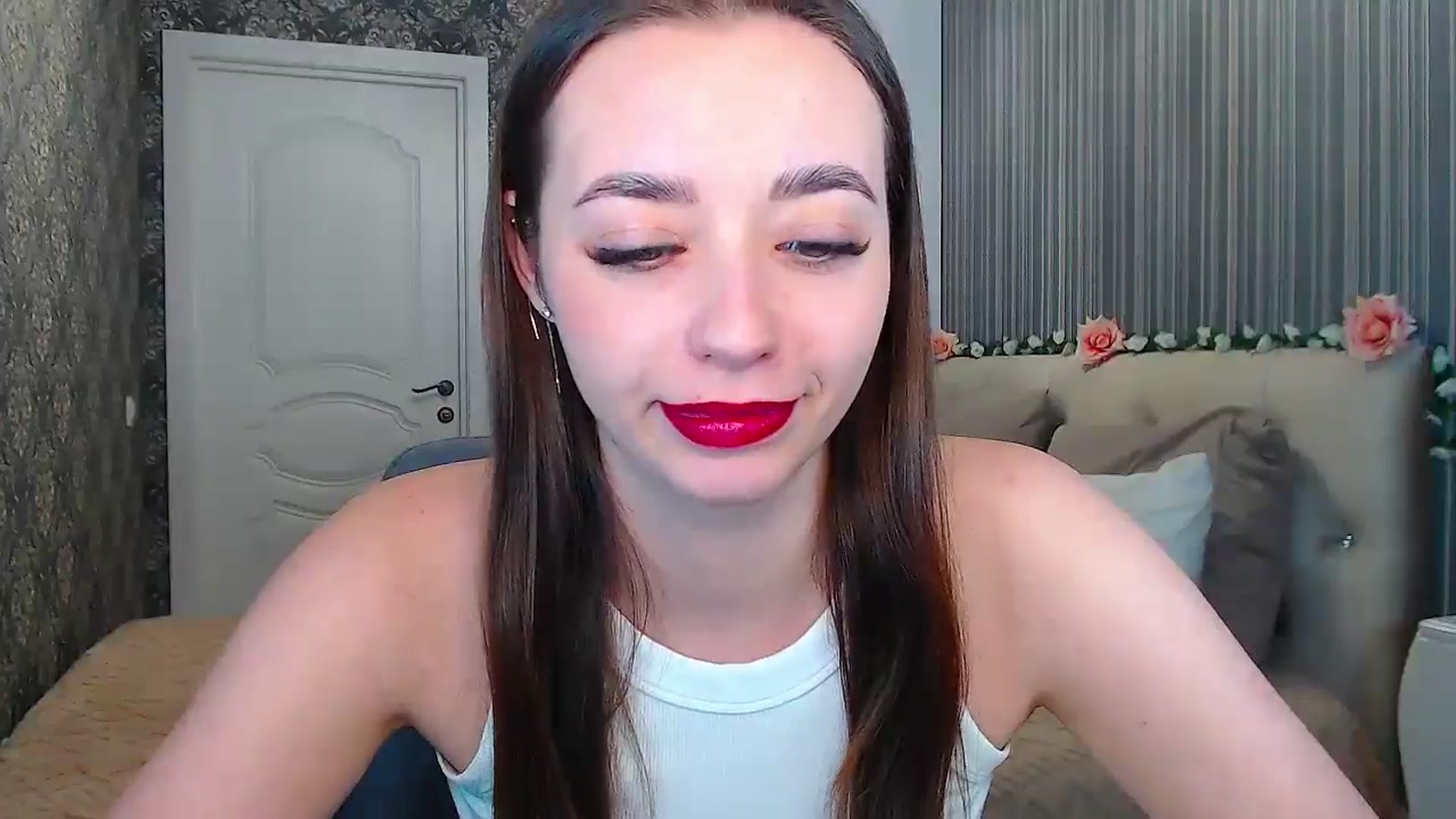 Gallery image thumbnail from EmeraldLilyyy's myfreecams stream on, 11/11/2024, 14:05 image 17 of 20