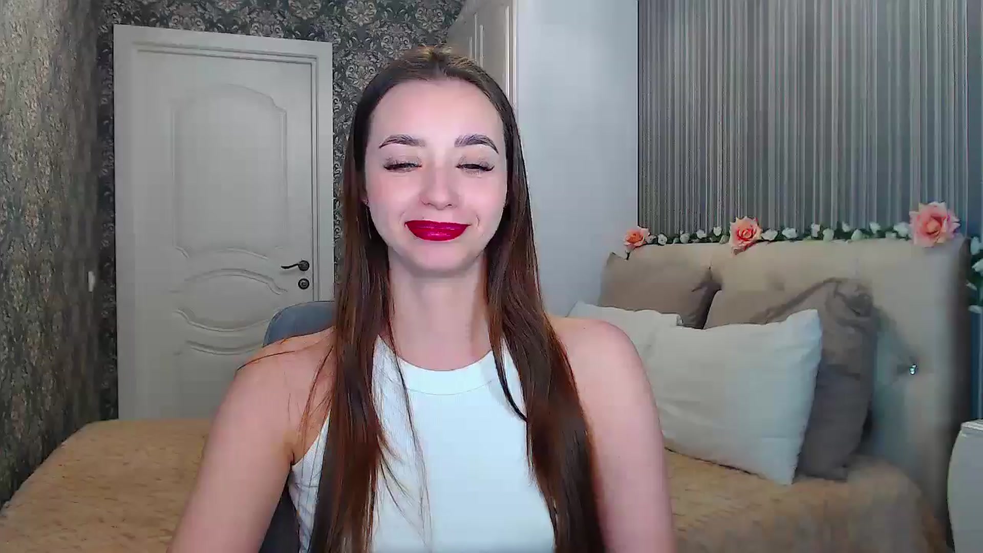 Gallery image thumbnail from EmeraldLilyyy's myfreecams stream on, 11/11/2024, 14:05 image 3 of 20
