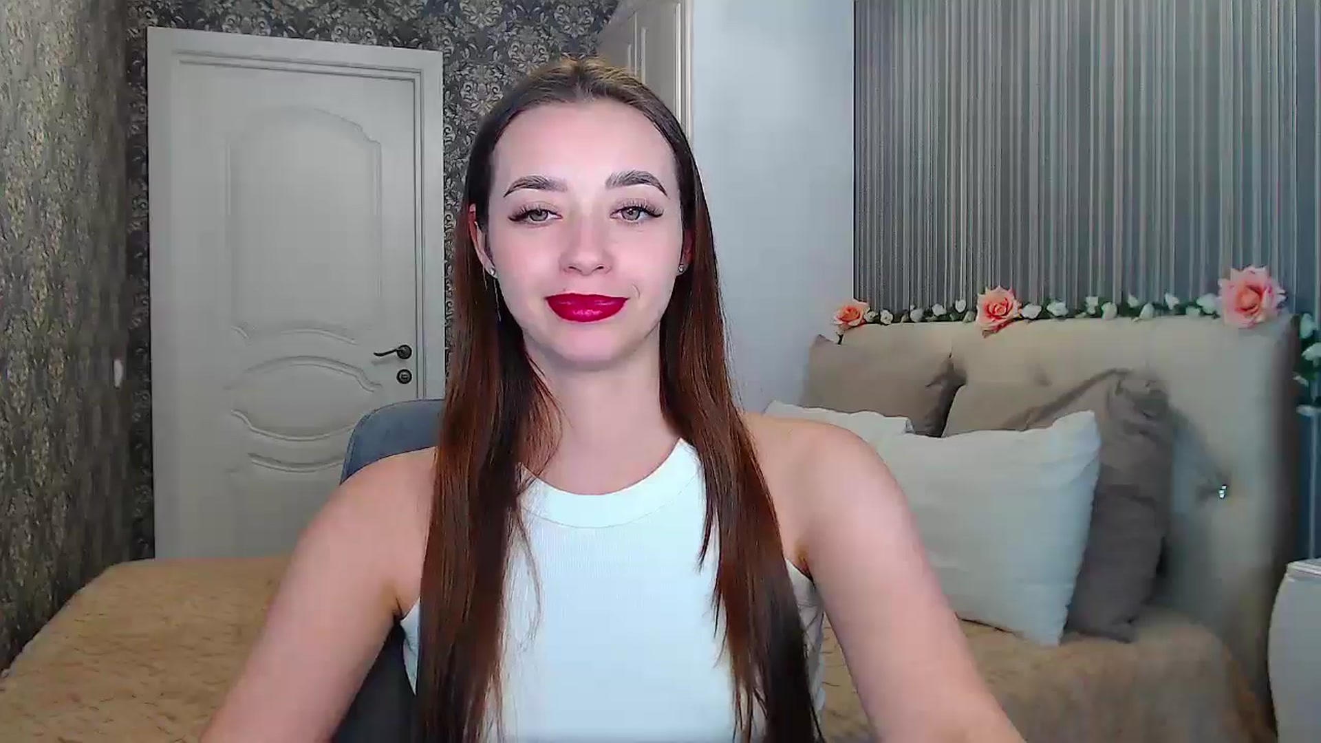 Gallery image thumbnail from EmeraldLilyyy's myfreecams stream on, 11/11/2024, 14:05 image 14 of 20