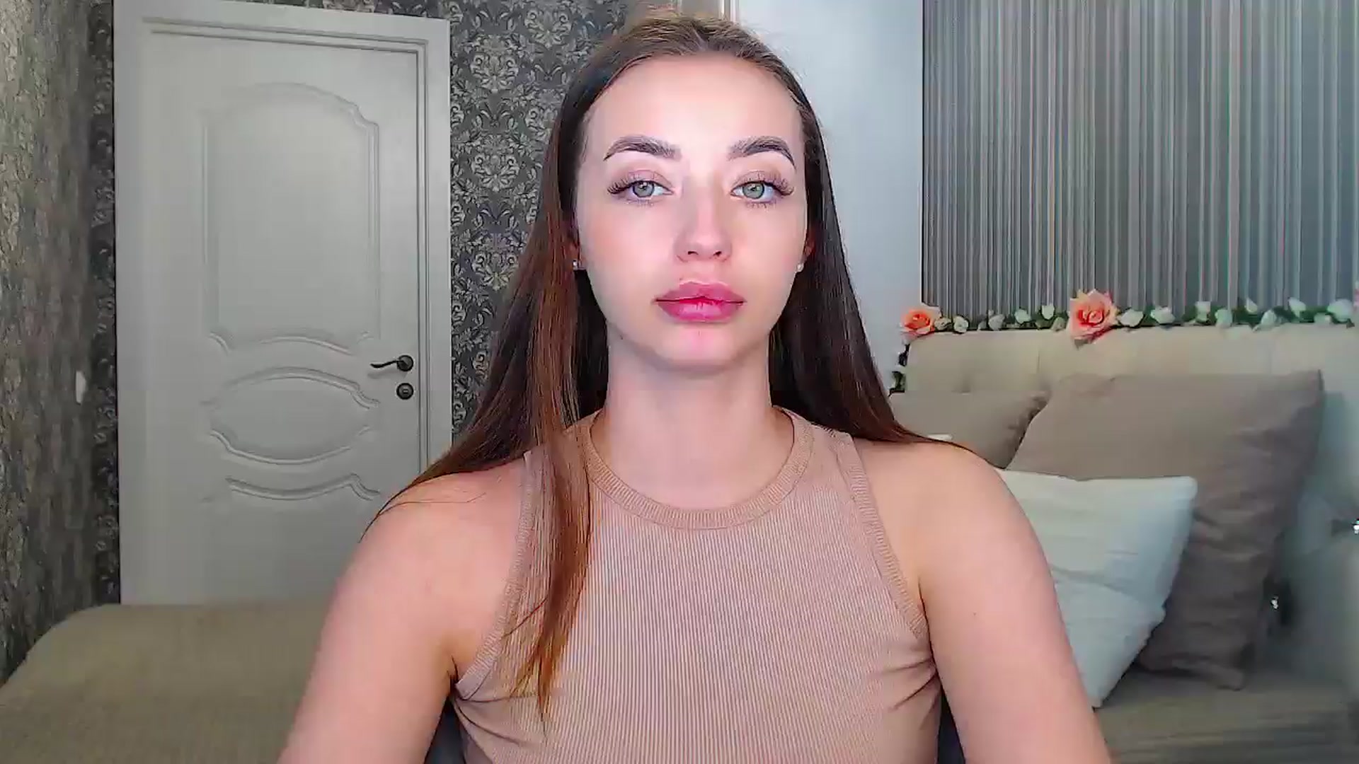 Gallery image thumbnail from EmeraldLilyyy's myfreecams stream on, 11/27/2024, 13:07 image 1 of 20