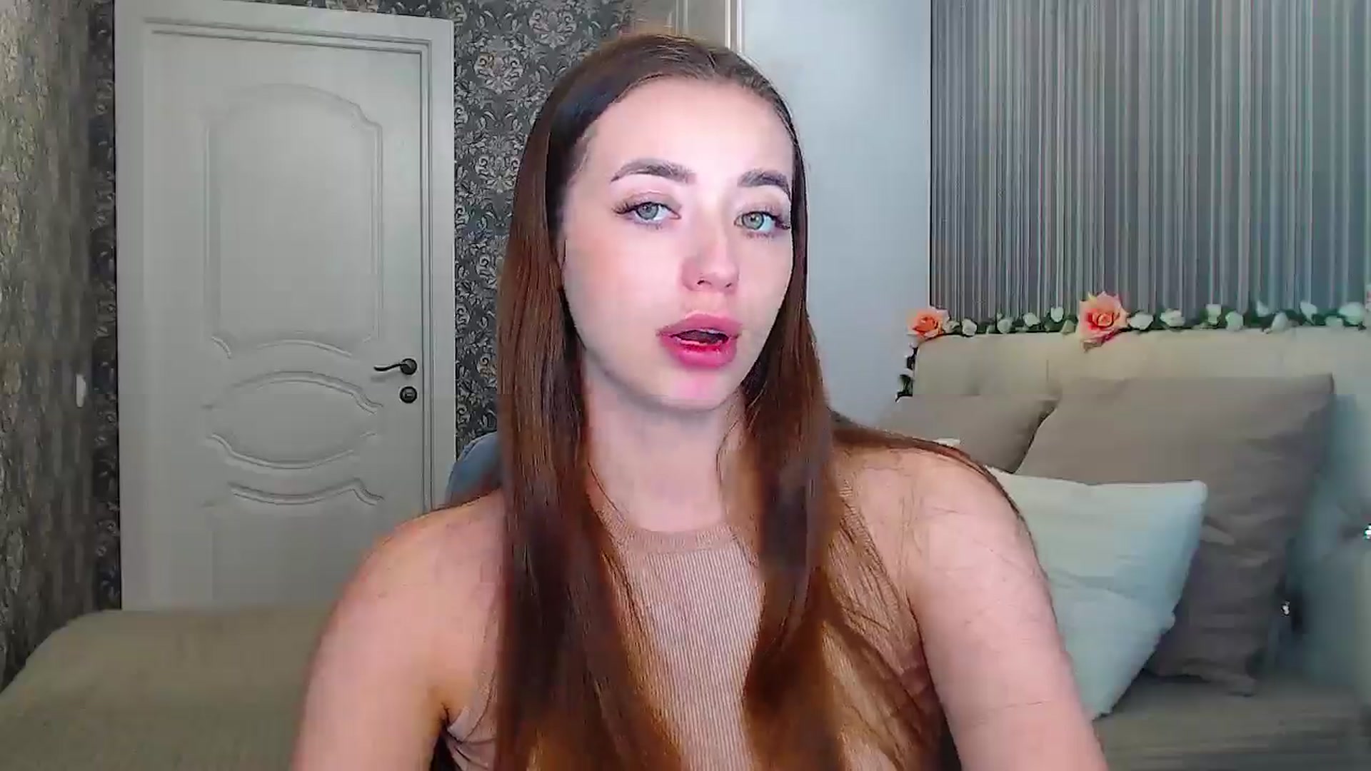 Gallery image thumbnail from EmeraldLilyyy's myfreecams stream on, 11/27/2024, 13:07 image 2 of 20
