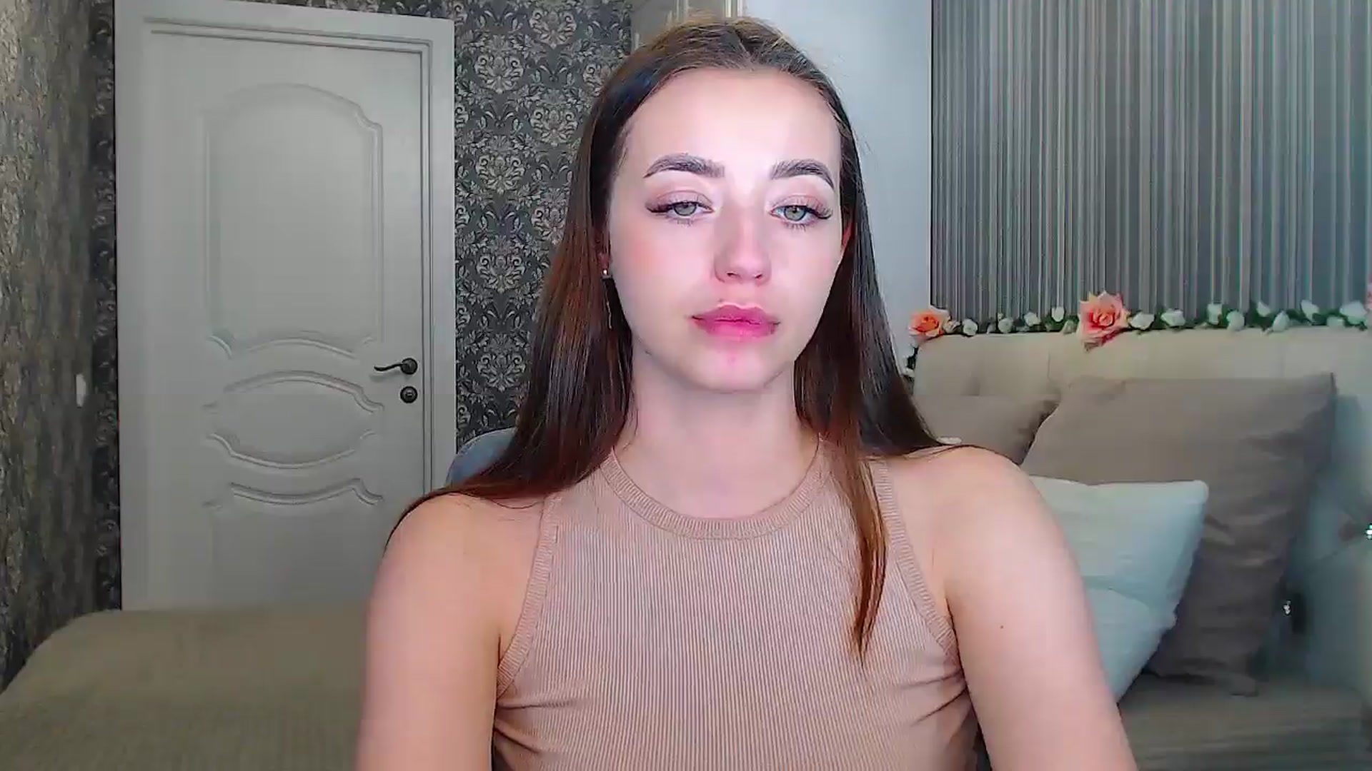 Gallery image thumbnail from EmeraldLilyyy's myfreecams stream on, 11/27/2024, 13:07 image 5 of 20