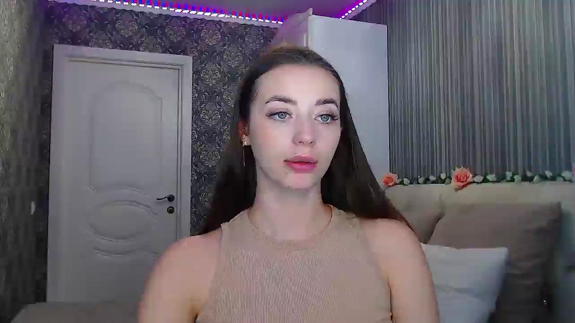 Gallery image thumbnail from EmeraldLilyyy's myfreecams stream on, 11/27/2024, 13:07 image 20 of 20