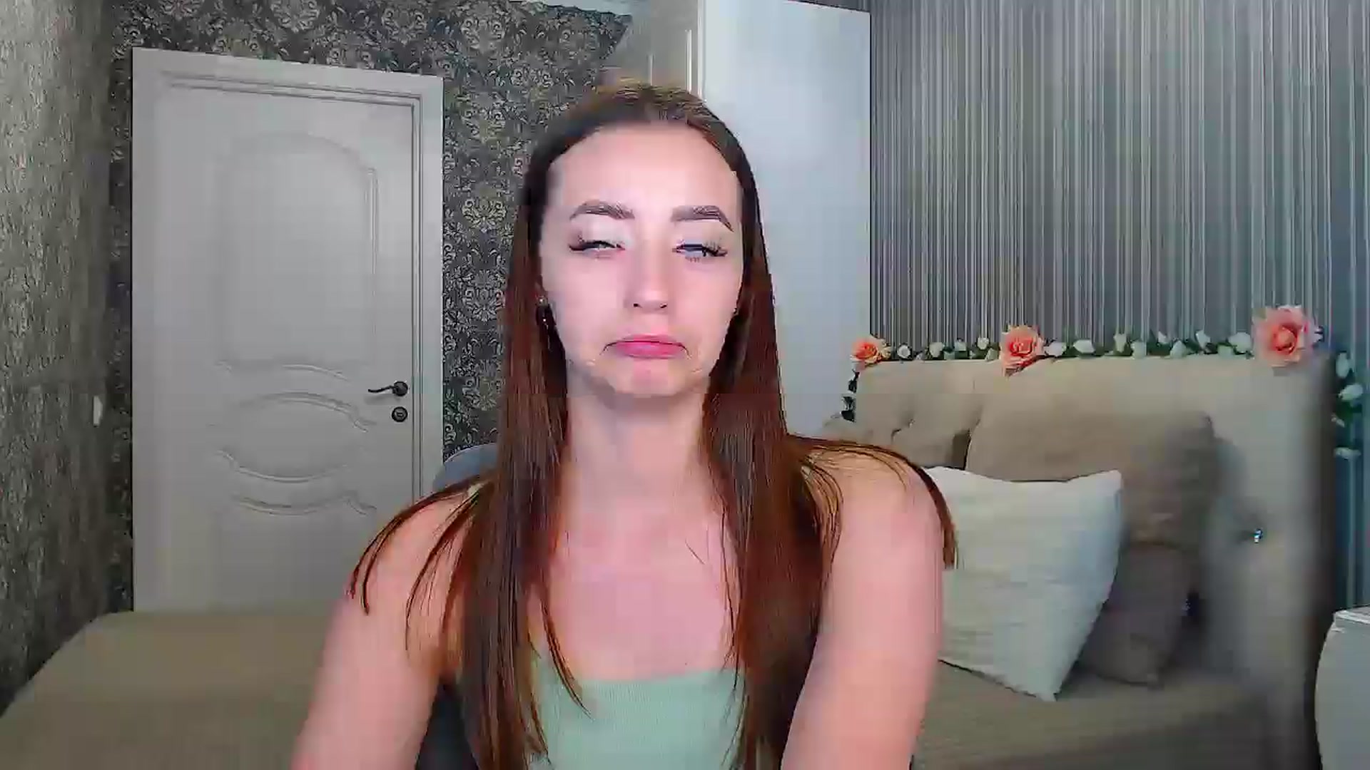 Gallery image thumbnail from EmeraldLilyyy's myfreecams stream on, 12/02/2024, 16:11 image 18 of 20