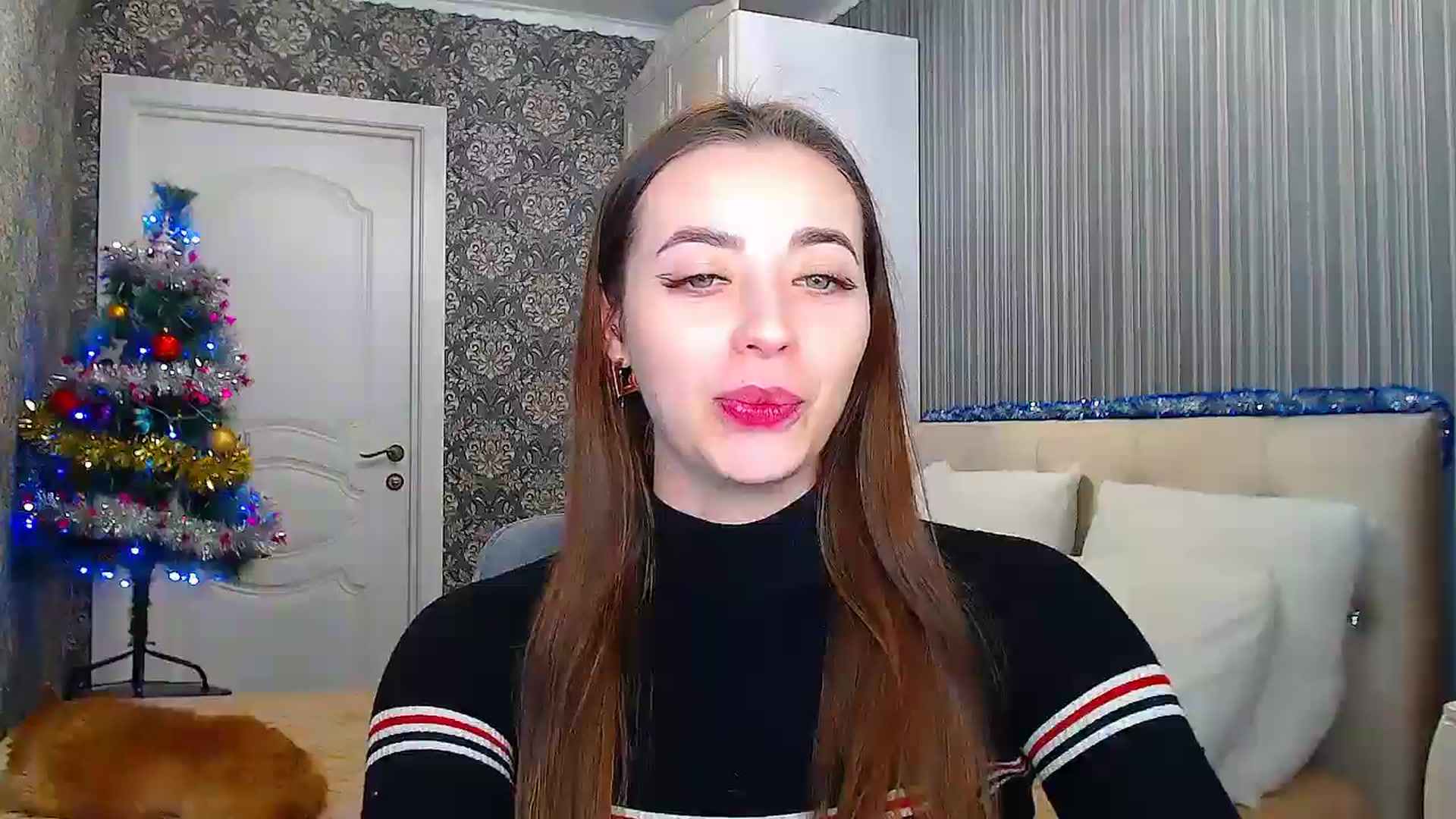 Gallery image thumbnail from EmeraldLilyyy's myfreecams stream on, 12/26/2024, 17:38 image 16 of 20
