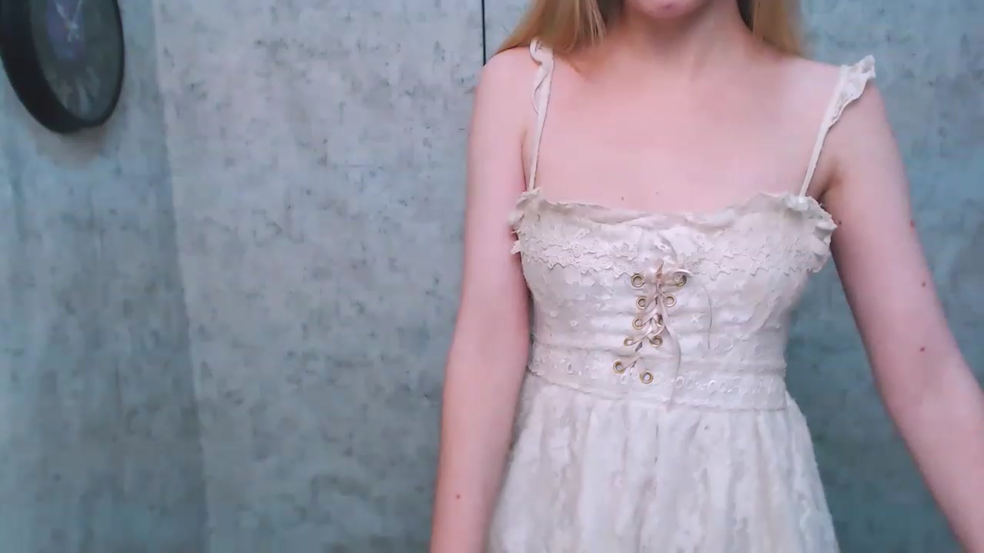 Gallery image thumbnail from EmiBoom_'s myfreecams stream on, 11/25/2022, 22:58 image 11 of 20
