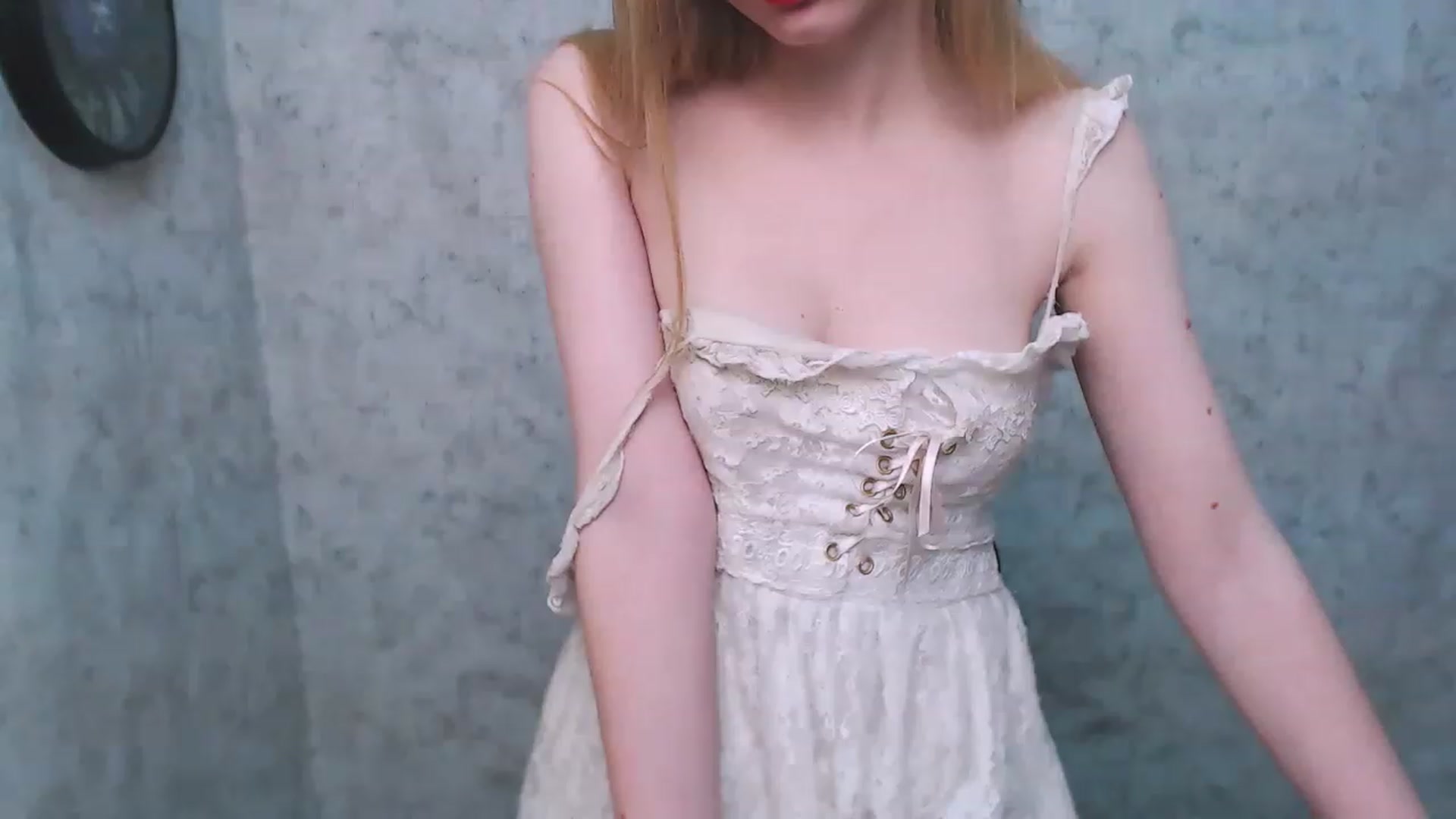 Gallery image thumbnail from EmiBoom_'s myfreecams stream on, 11/26/2022, 01:28 image 7 of 20
