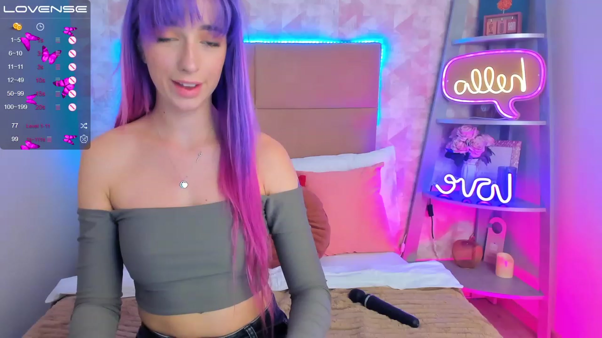 Gallery image thumbnail from EmiClark's myfreecams stream on, 03/02/2023, 11:58 image 20 of 20