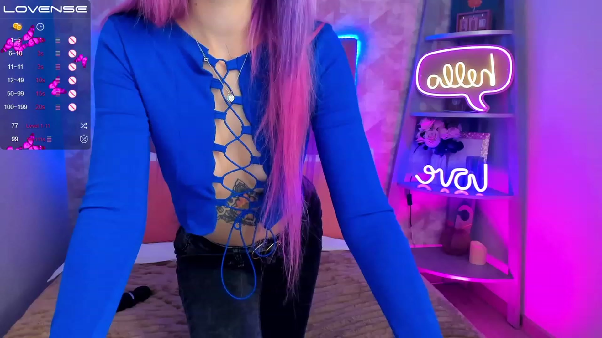 Gallery image thumbnail from EmiClark's myfreecams stream on, 03/04/2023, 18:06 image 11 of 20