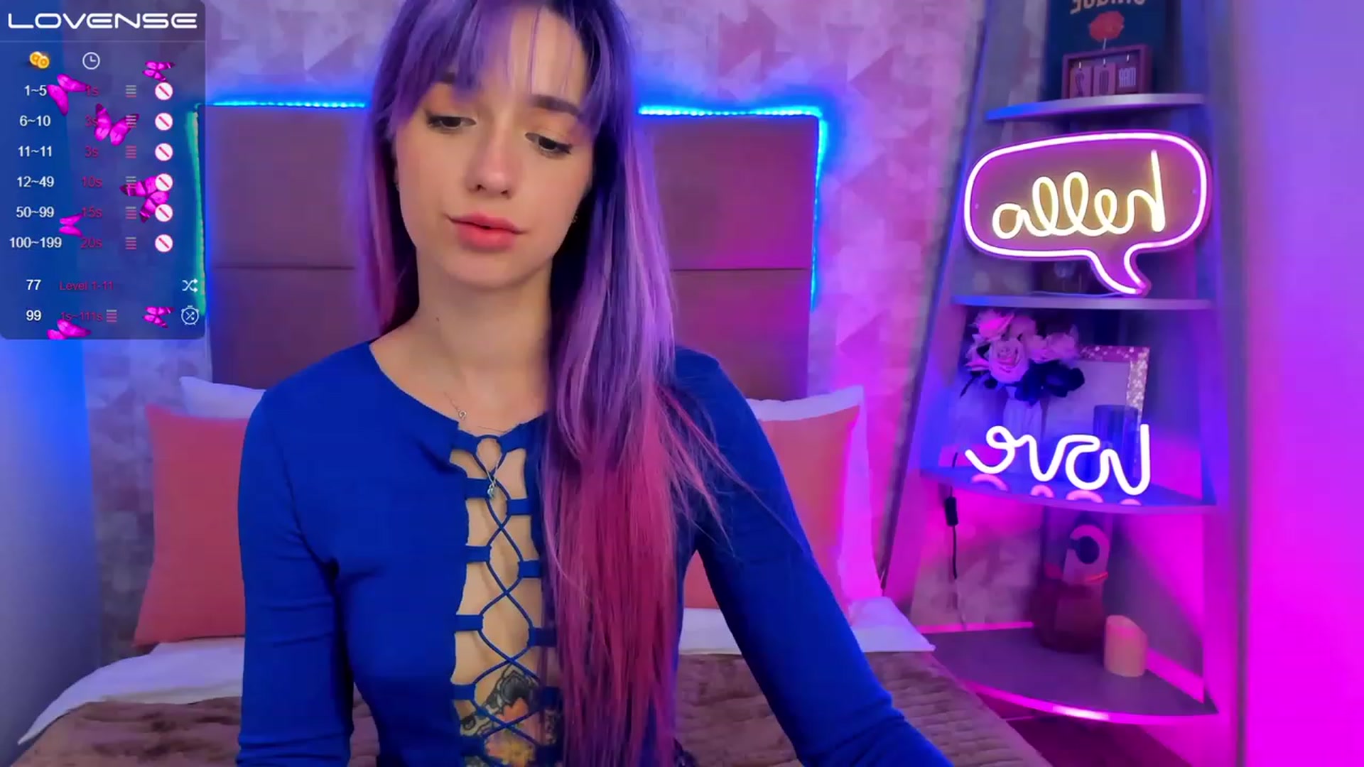 Gallery image thumbnail from EmiClark's myfreecams stream on, 03/04/2023, 18:06 image 13 of 20