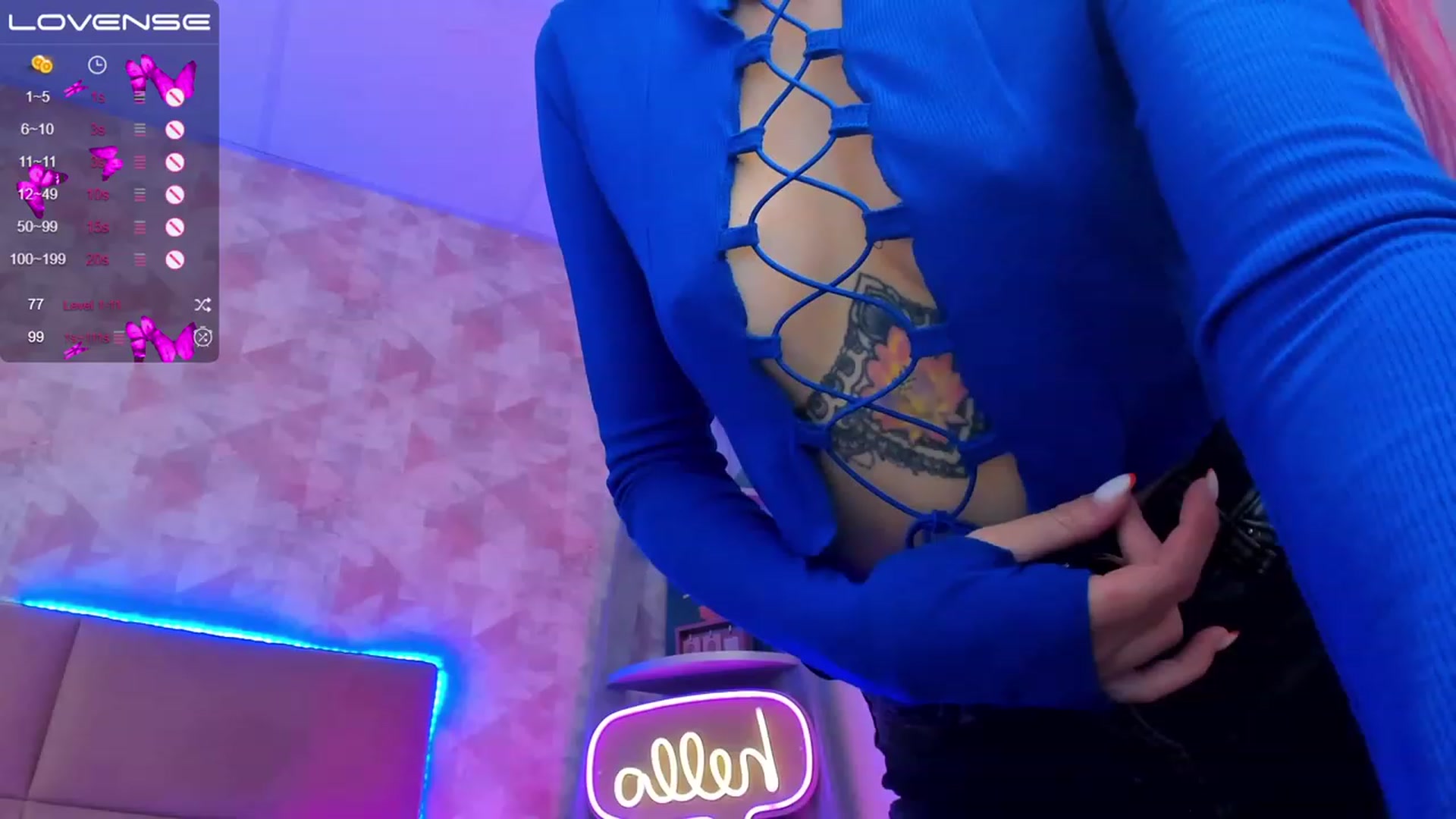 Gallery image thumbnail from EmiClark's myfreecams stream on, 03/04/2023, 18:06 image 2 of 20