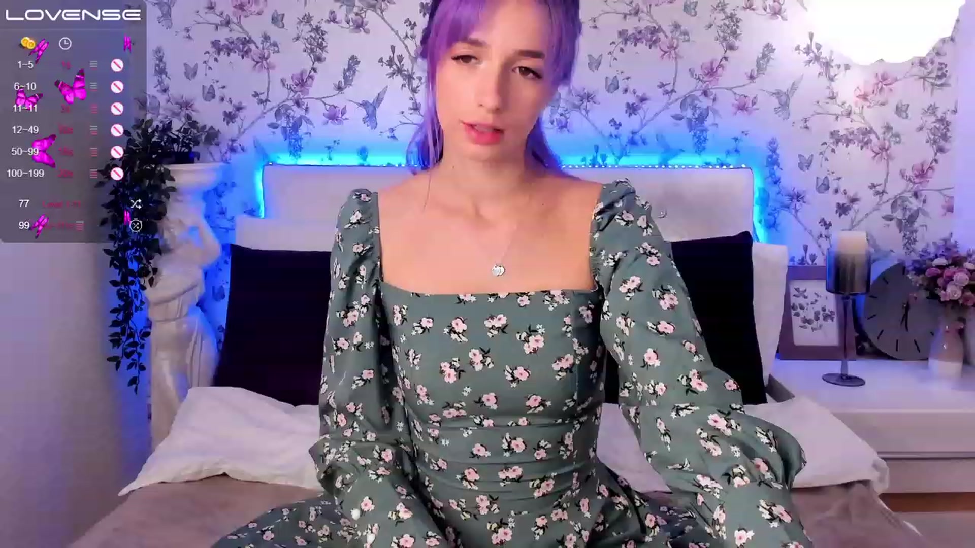 Gallery image thumbnail from EmiClark's myfreecams stream on, 03/07/2023, 15:54 image 19 of 20