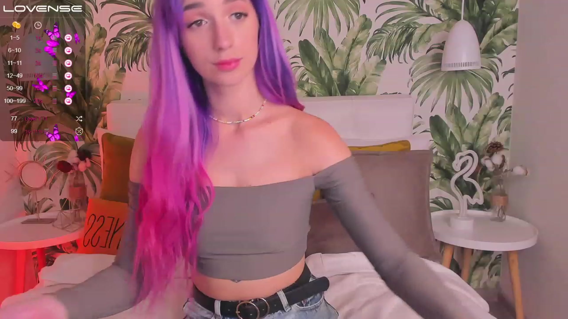 Gallery image thumbnail from EmiClark's myfreecams stream on, 03/09/2023, 08:29 image 20 of 20