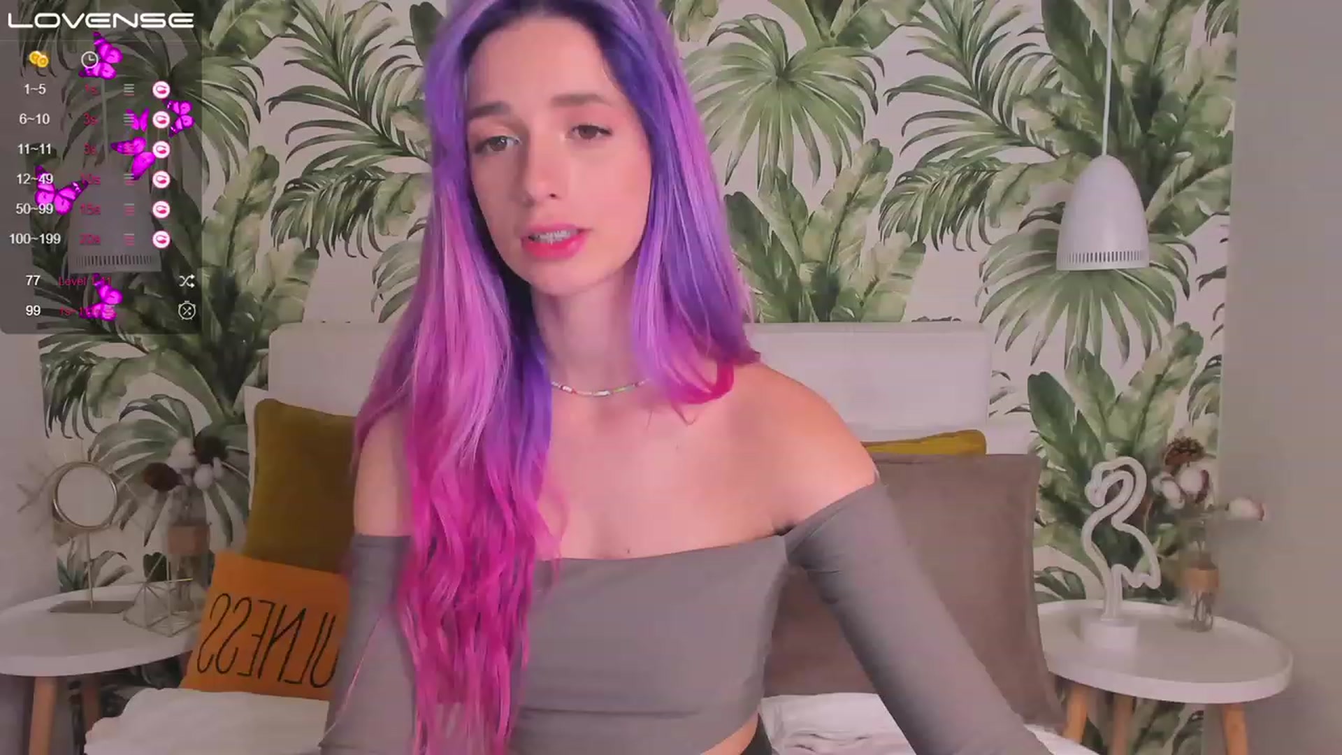 Gallery image thumbnail from EmiClark's myfreecams stream on, 03/09/2023, 08:29 image 10 of 20