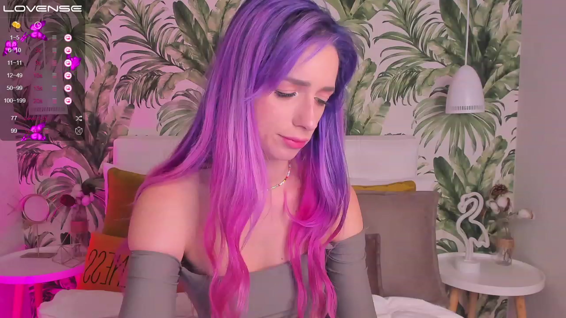 Gallery image thumbnail from EmiClark's myfreecams stream on, 03/09/2023, 08:29 image 11 of 20