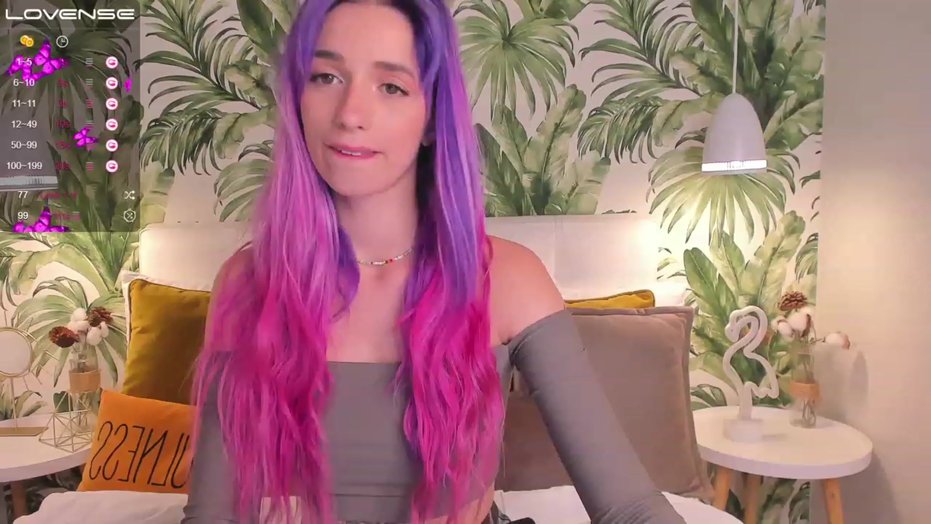 Gallery image thumbnail from EmiClark's myfreecams stream on, 03/09/2023, 09:49 image 7 of 20