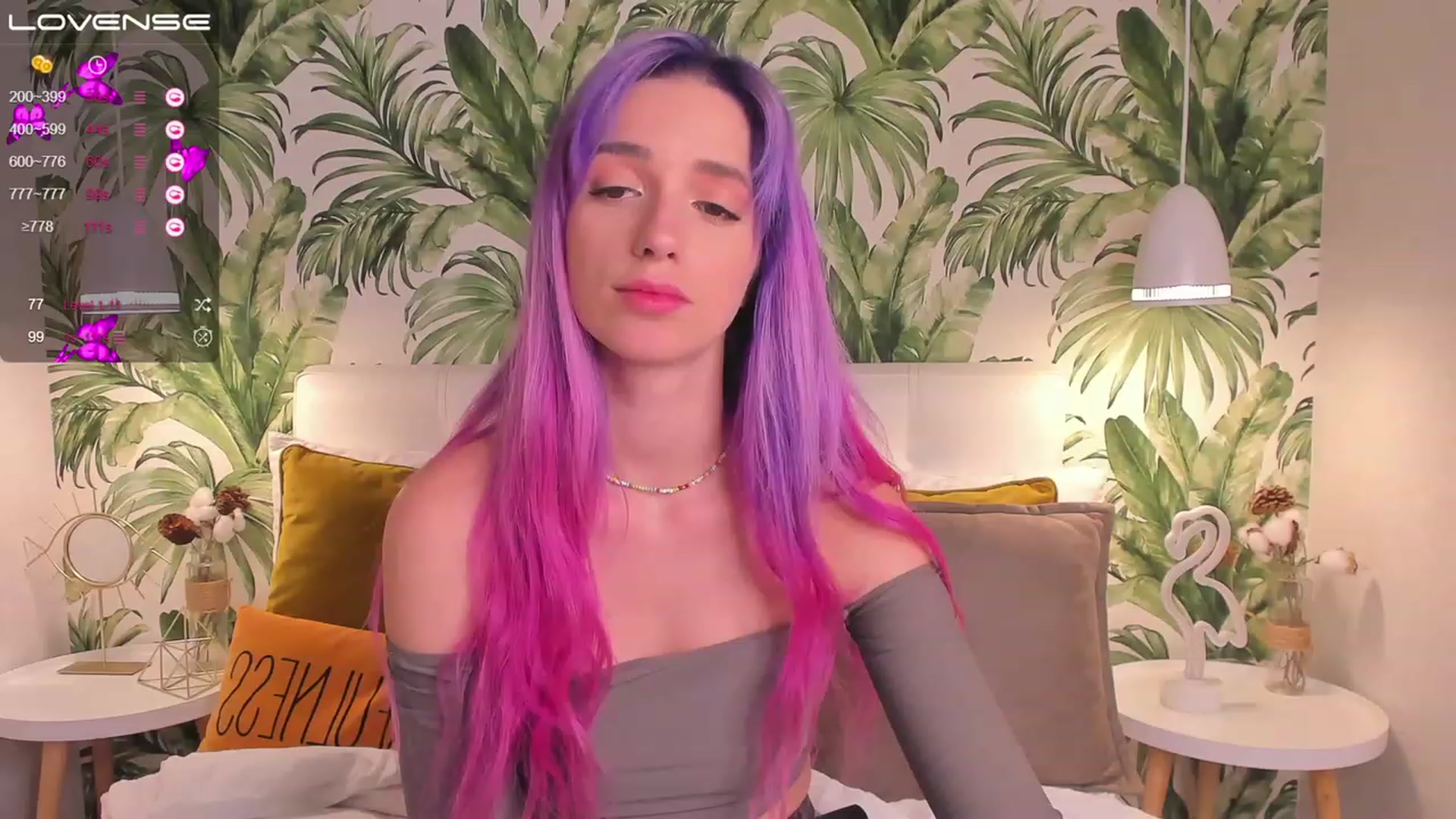 Gallery image thumbnail from EmiClark's myfreecams stream on, 03/09/2023, 10:41 image 6 of 20