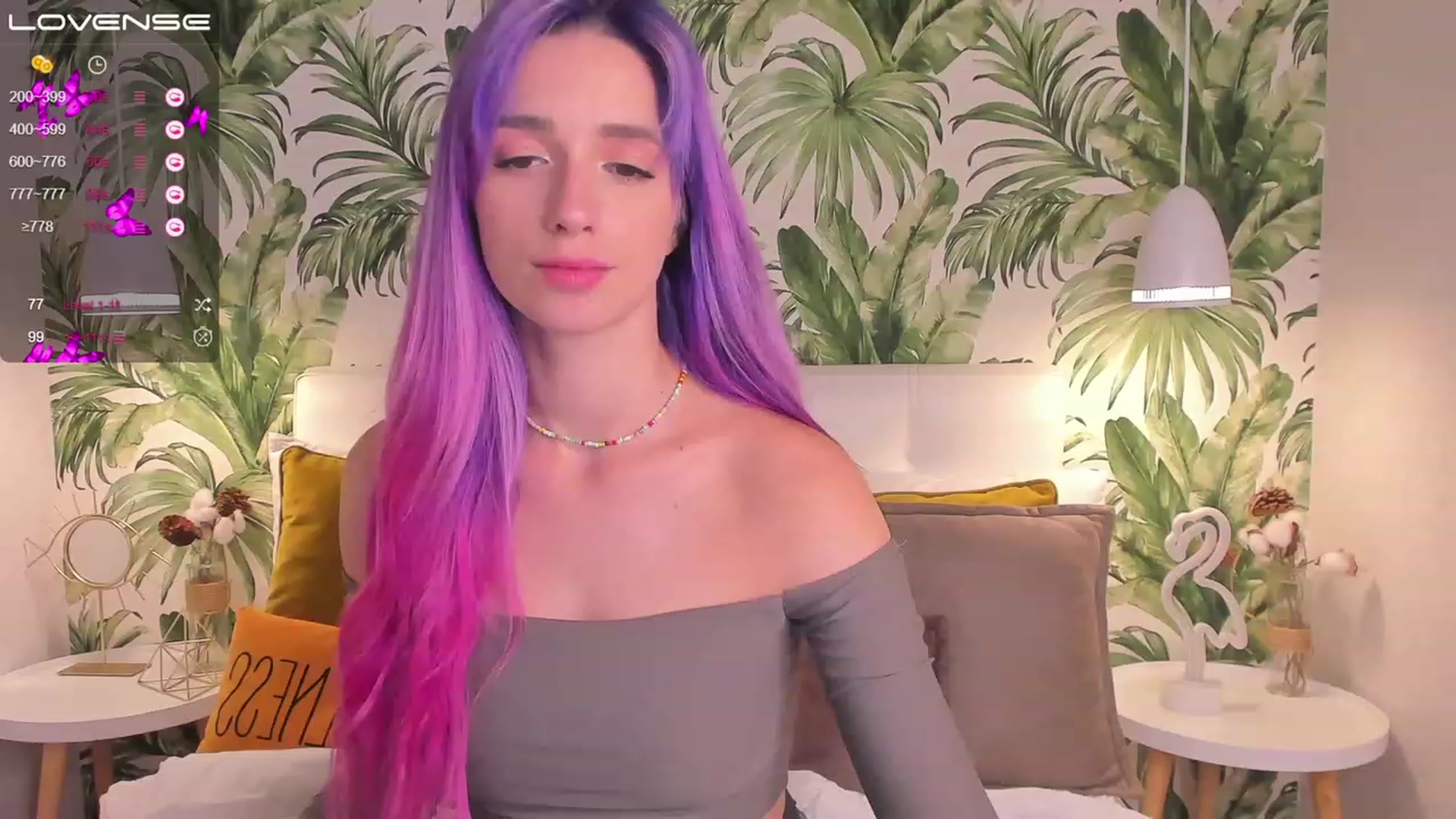 Gallery image thumbnail from EmiClark's myfreecams stream on, 03/09/2023, 10:41 image 9 of 20