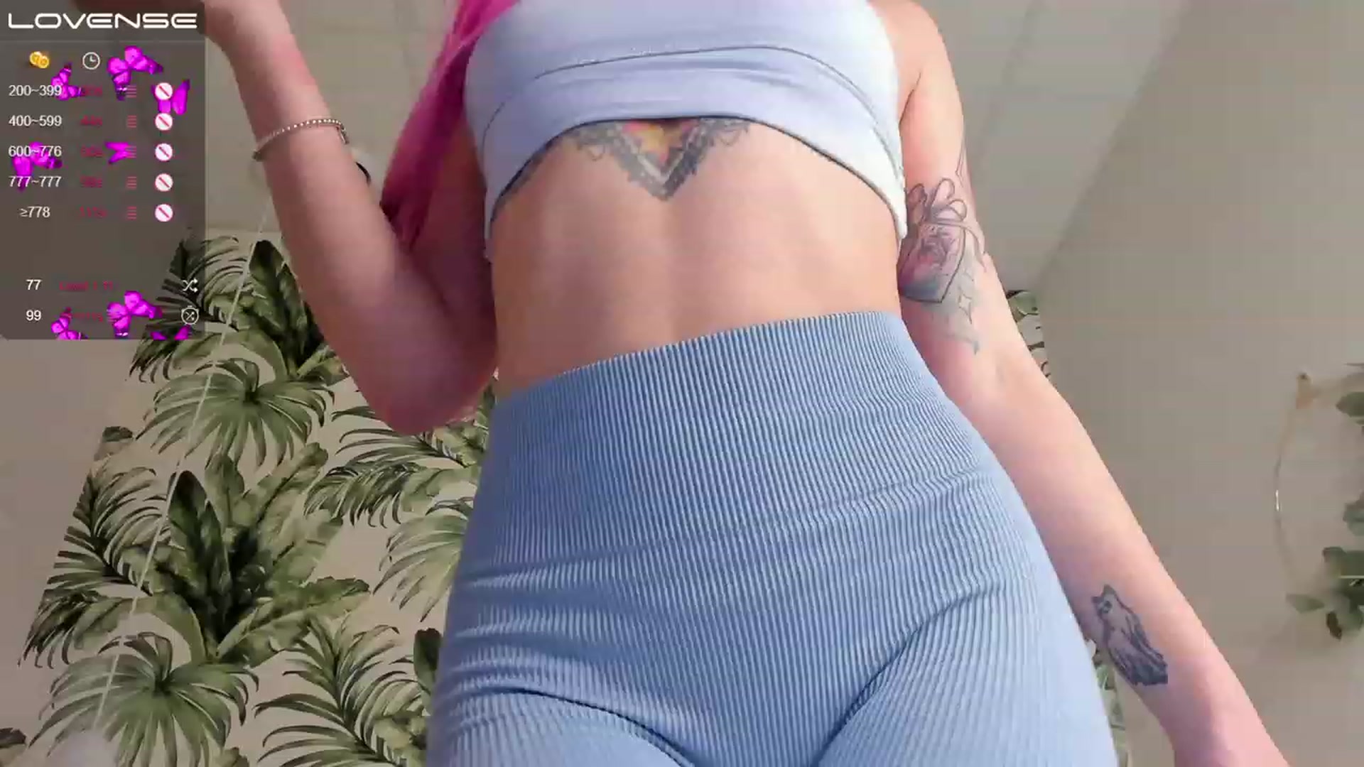 Gallery image thumbnail from EmiClark's myfreecams stream on, 03/10/2023, 12:39 image 2 of 20