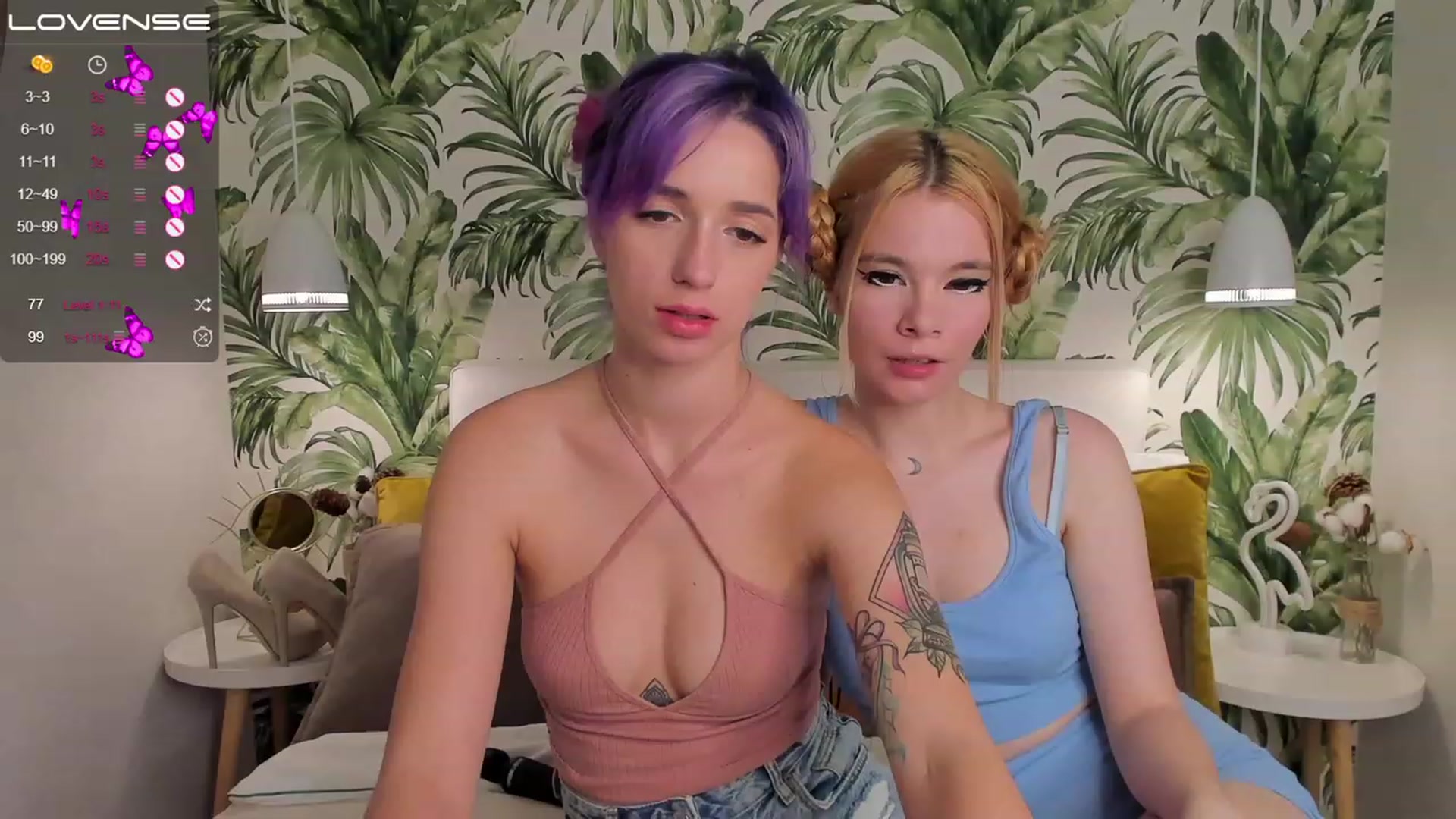 Gallery image thumbnail from EmiClark's myfreecams stream on, 03/11/2023, 11:39 image 5 of 20