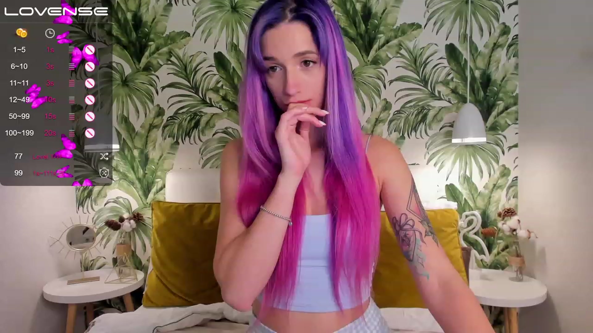 Gallery image thumbnail from EmiClark's myfreecams stream on, 03/14/2023, 17:51 image 11 of 20