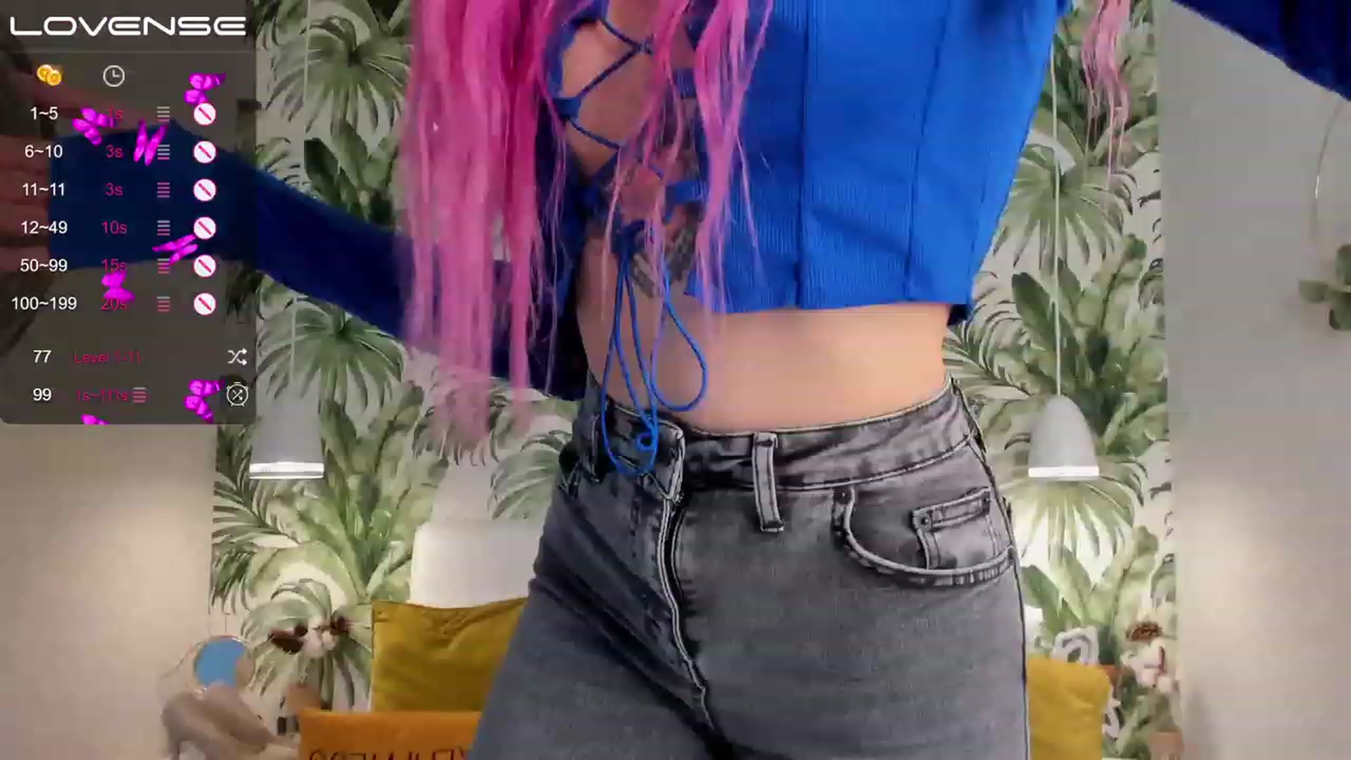 Gallery image thumbnail from EmiClark's myfreecams stream on, 03/15/2023, 15:10 image 3 of 20
