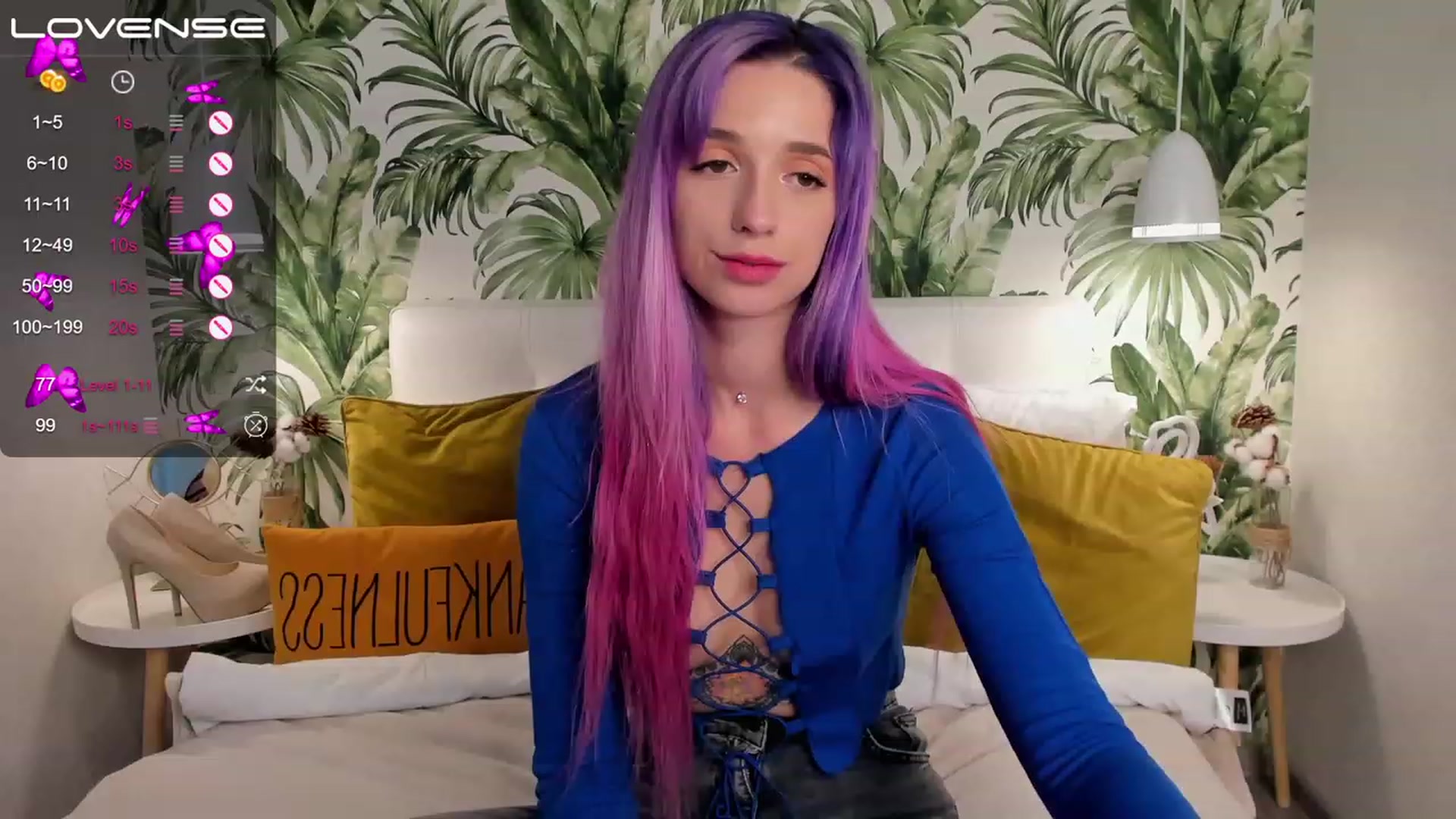 Gallery image thumbnail from EmiClark's myfreecams stream on, 03/15/2023, 18:56 image 2 of 20