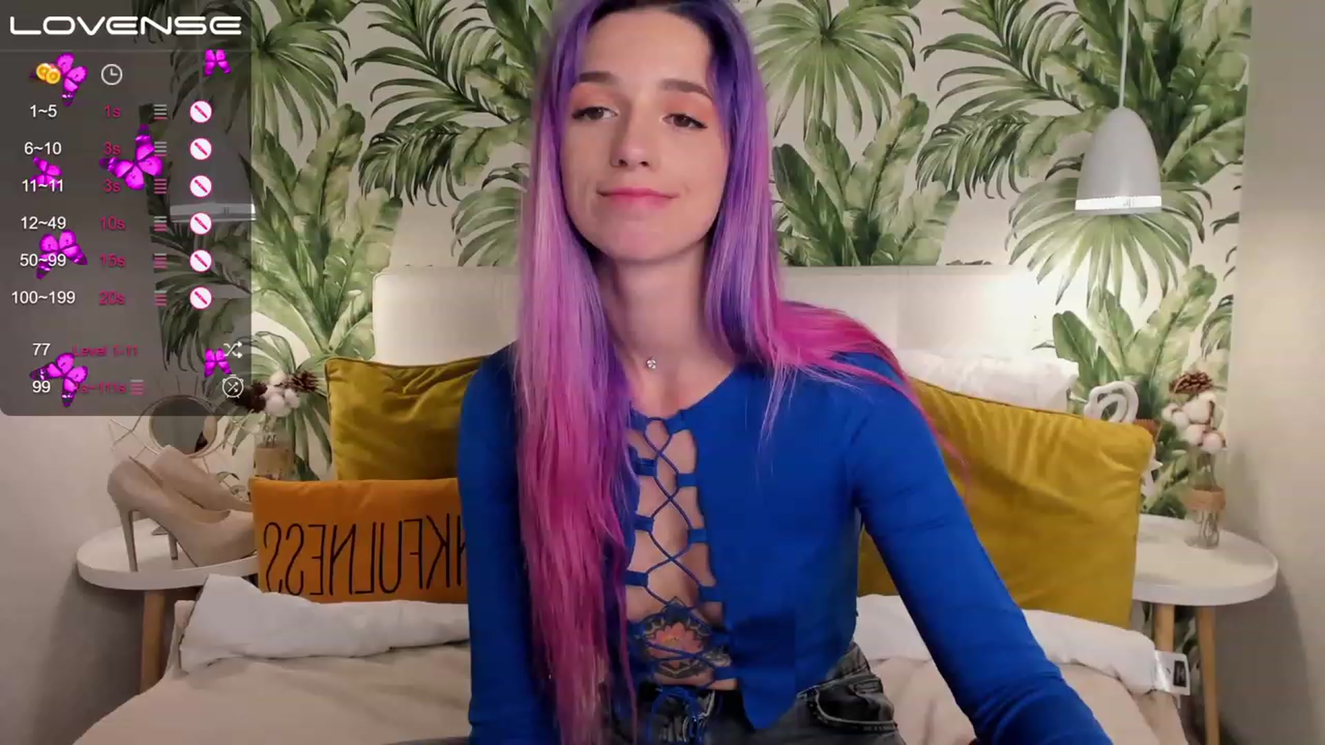 Gallery image thumbnail from EmiClark's myfreecams stream on, 03/15/2023, 18:56 image 11 of 20