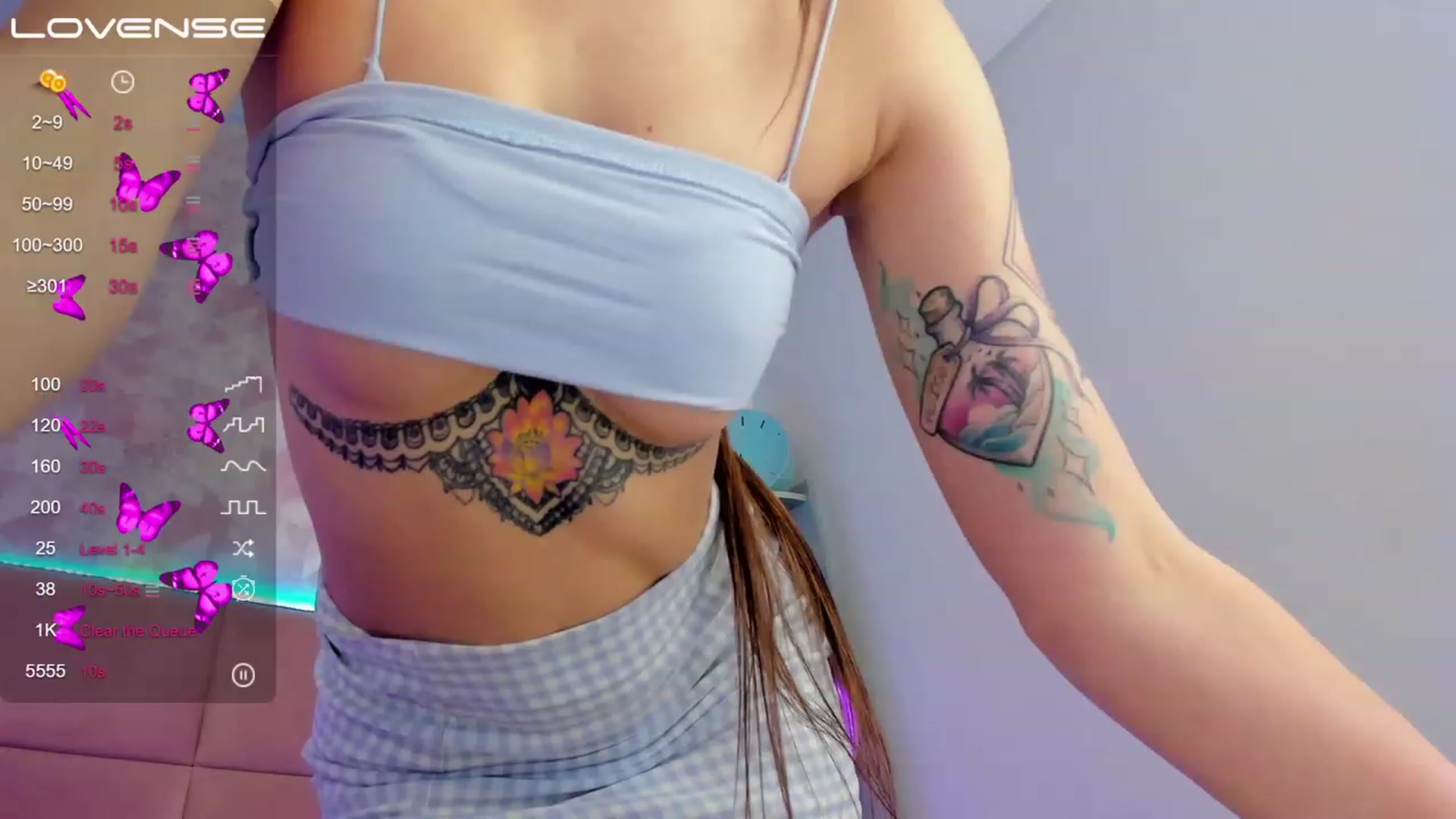 Gallery image thumbnail from EmiClark's myfreecams stream on, 03/22/2023, 14:39 image 7 of 20