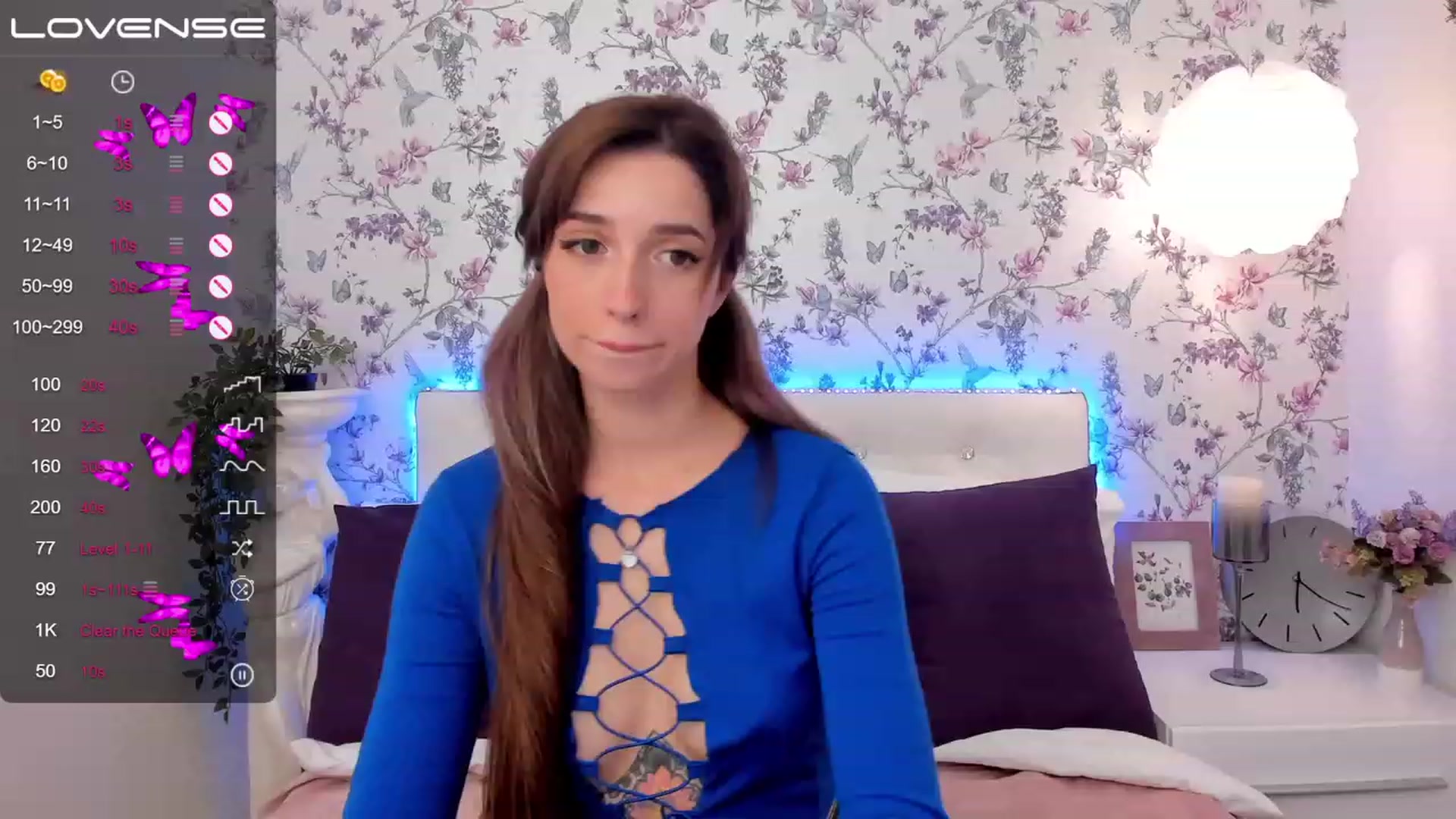 Gallery image thumbnail from EmiClark's myfreecams stream on, 03/24/2023, 18:20 image 12 of 20