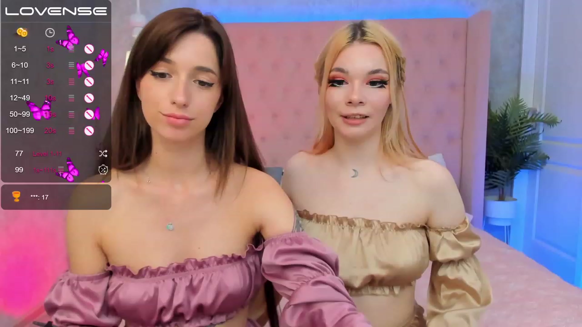 Gallery image thumbnail from EmiClark's myfreecams stream on, 03/31/2023, 14:00 image 7 of 20