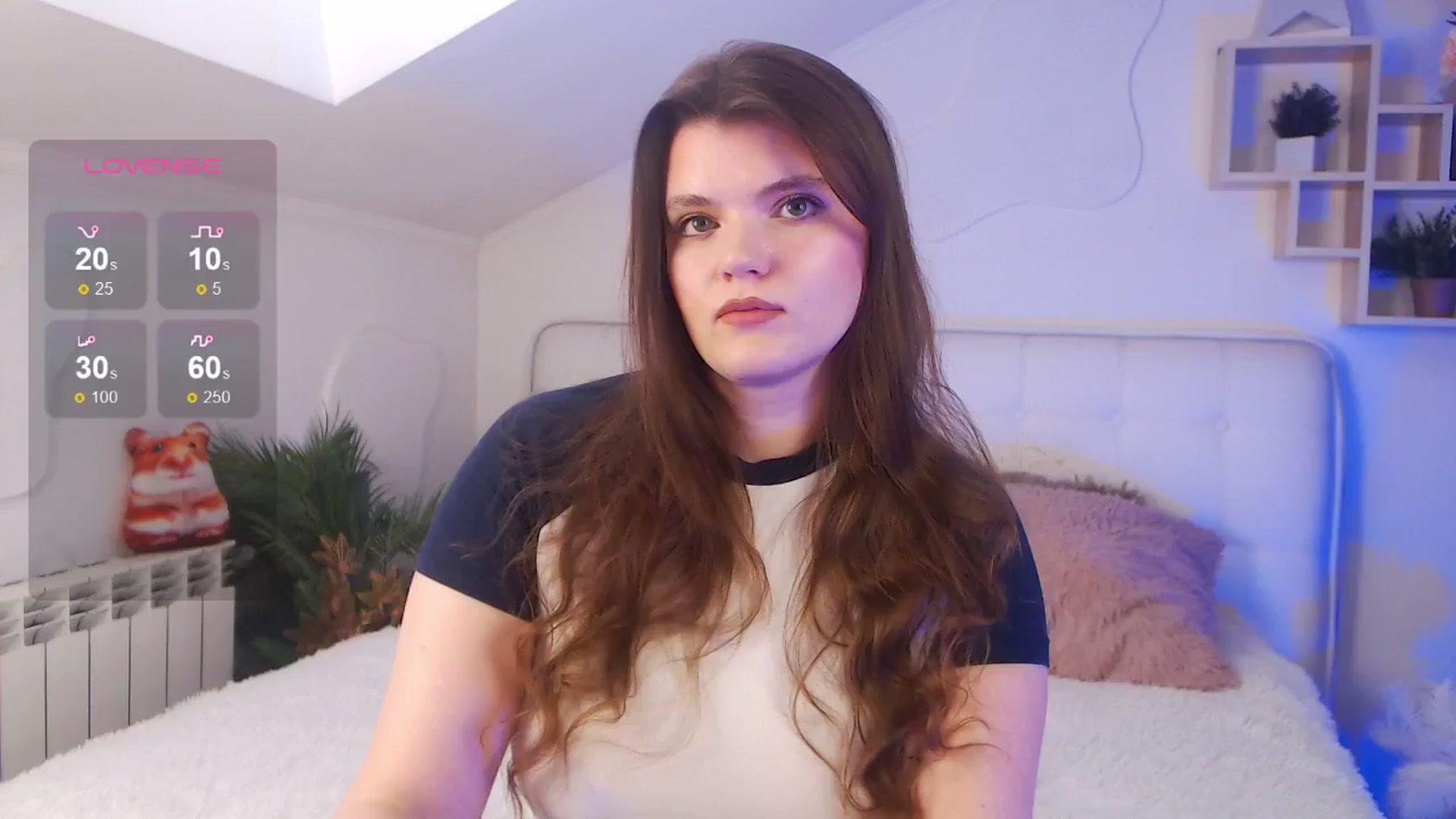 Gallery image thumbnail from EmiDavies's myfreecams stream on, 03/31/2025, 10:43 image 7 of 20