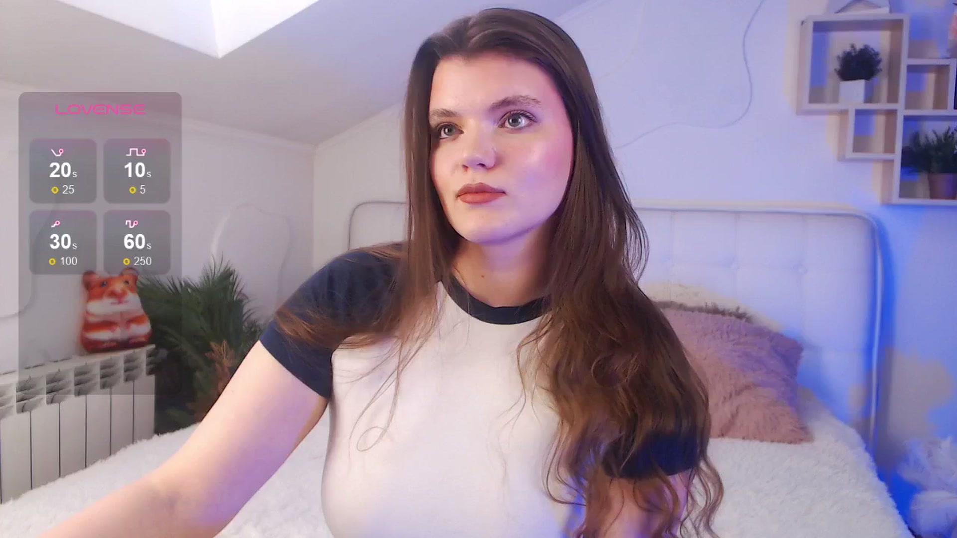 Gallery image thumbnail from EmiDavies's myfreecams stream on, 03/31/2025, 11:13 image 4 of 20