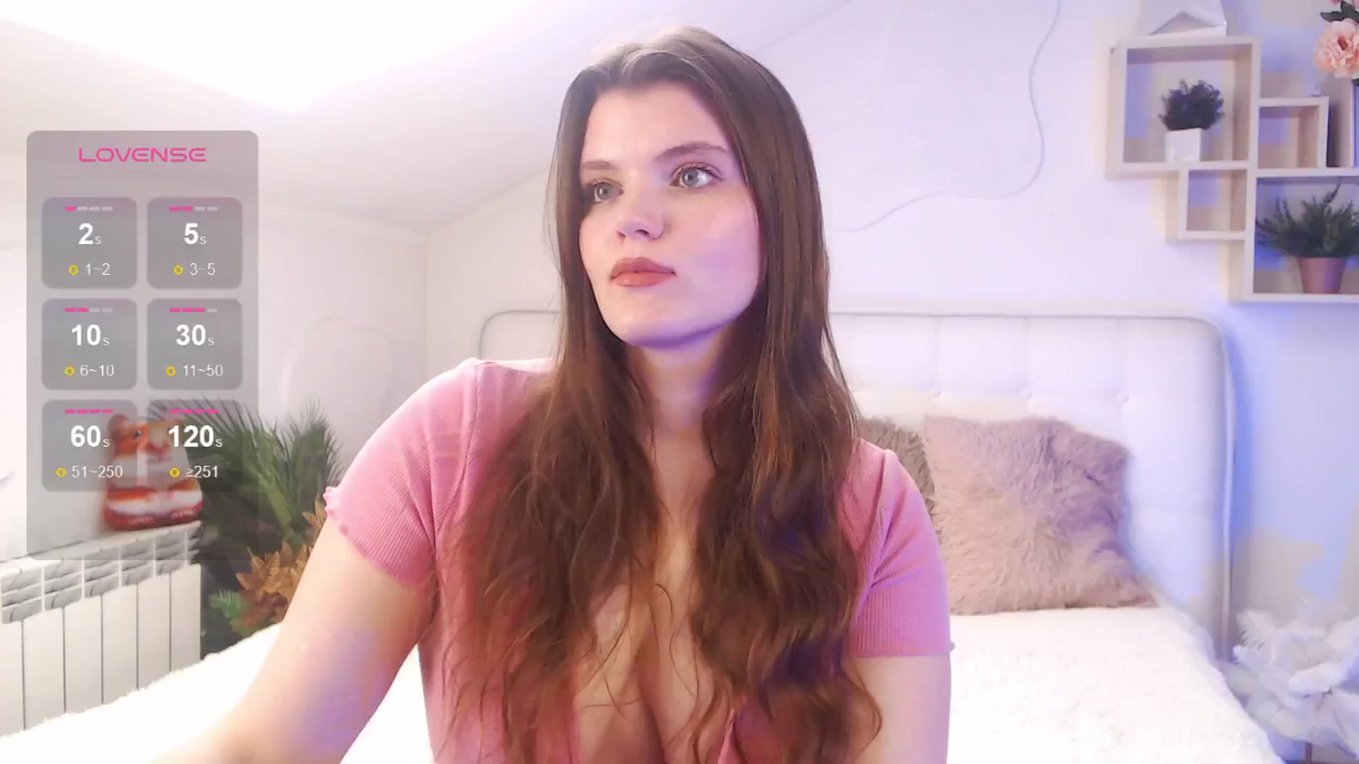 Gallery image thumbnail from EmiDavies's myfreecams stream on, 04/17/2025, 11:13 image 13 of 20