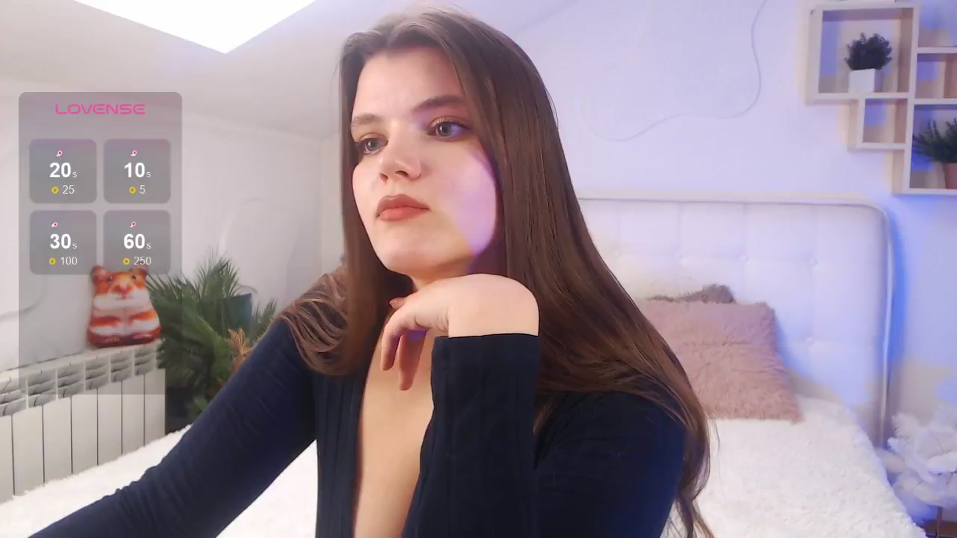 Gallery image thumbnail from EmiDavies's myfreecams stream on, 04/18/2025, 14:35 image 7 of 20