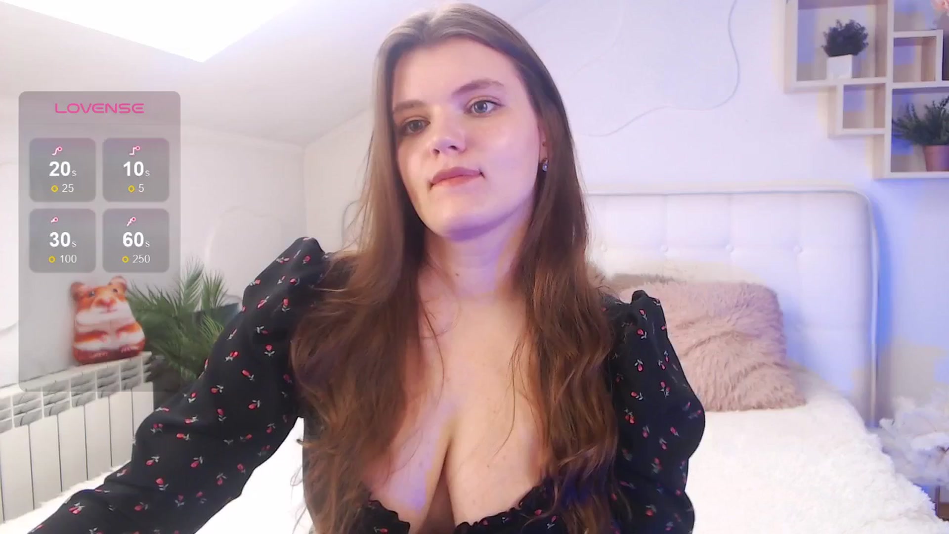 Gallery image thumbnail from EmiDavies's myfreecams stream on, 04/23/2025, 11:40 image 10 of 20