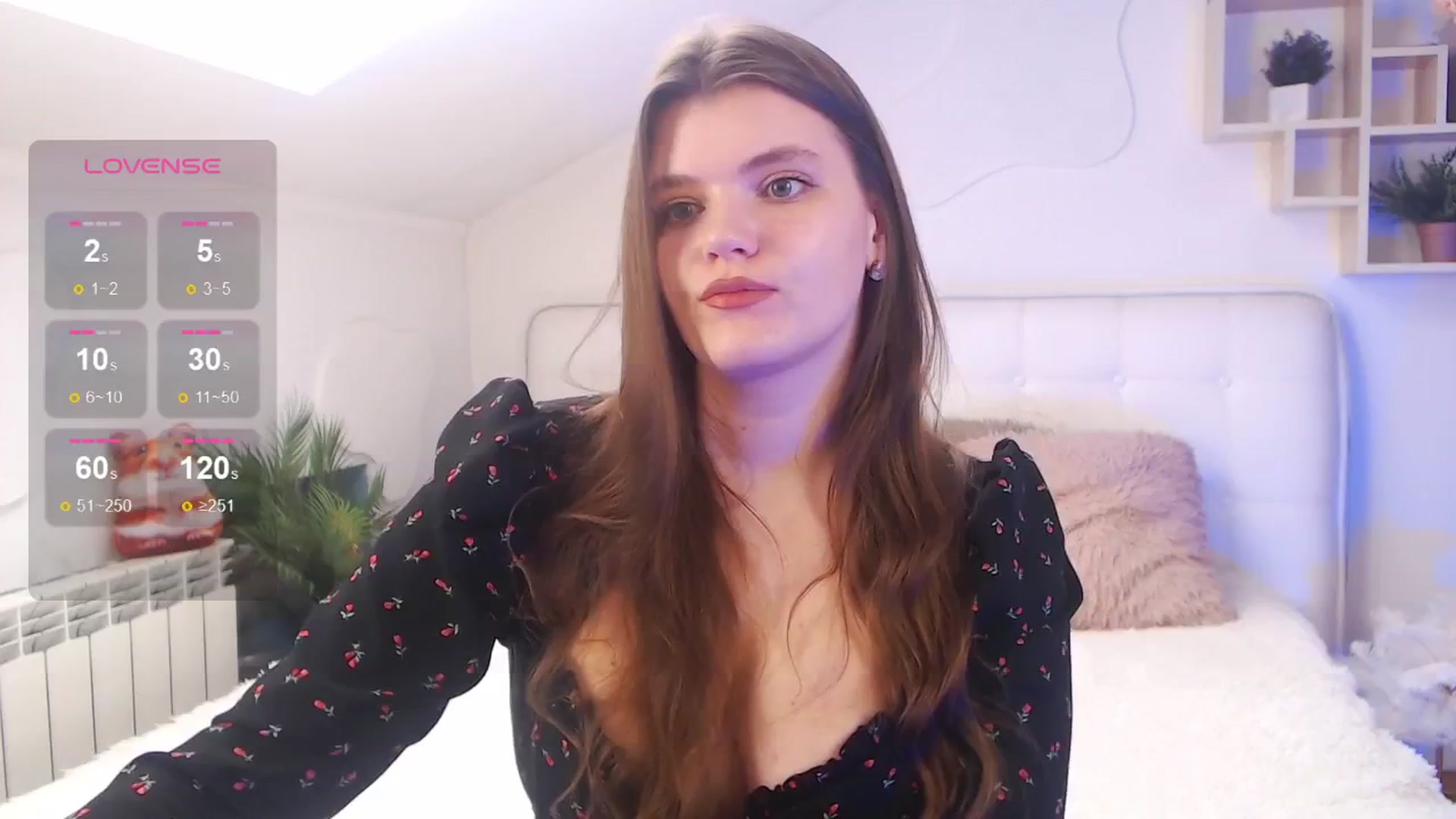 Gallery image thumbnail from EmiDavies's myfreecams stream on, 04/23/2025, 11:40 image 9 of 20
