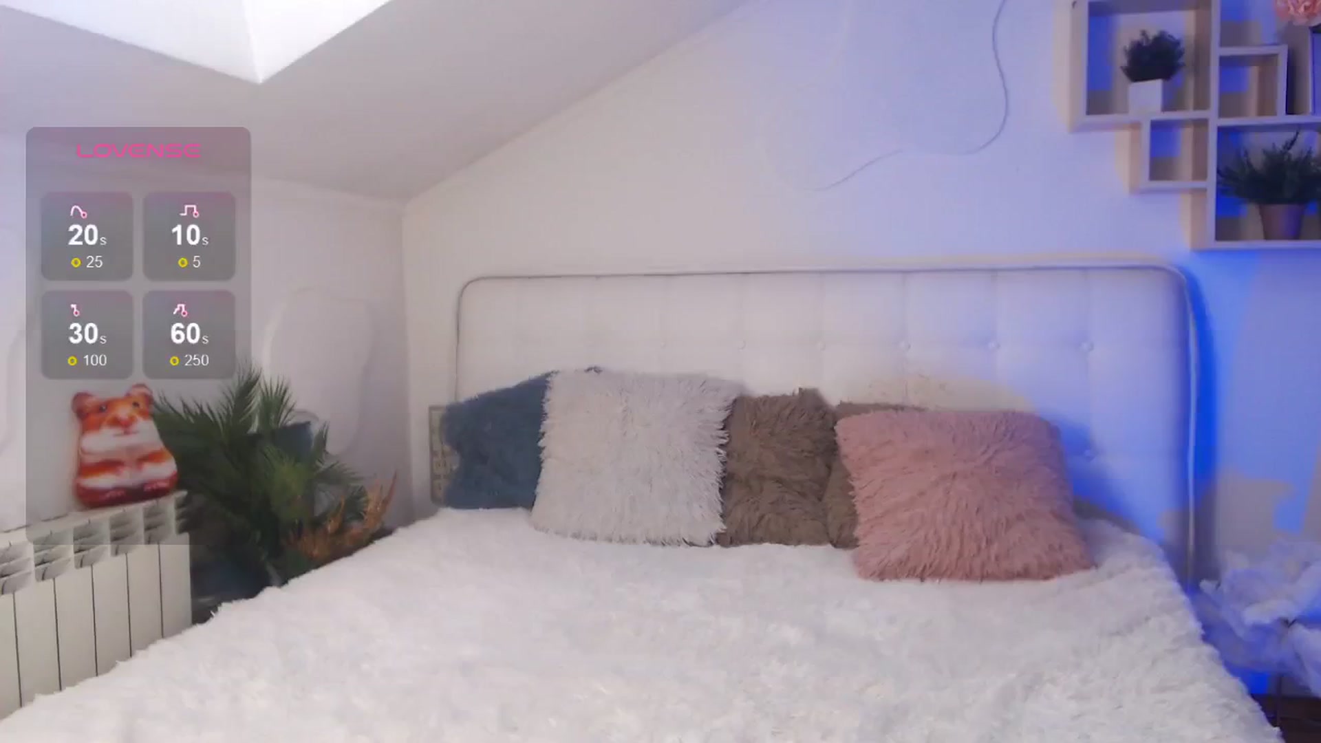 Gallery image thumbnail from EmiDavies's myfreecams stream on, 04/23/2025, 15:01 image 10 of 20