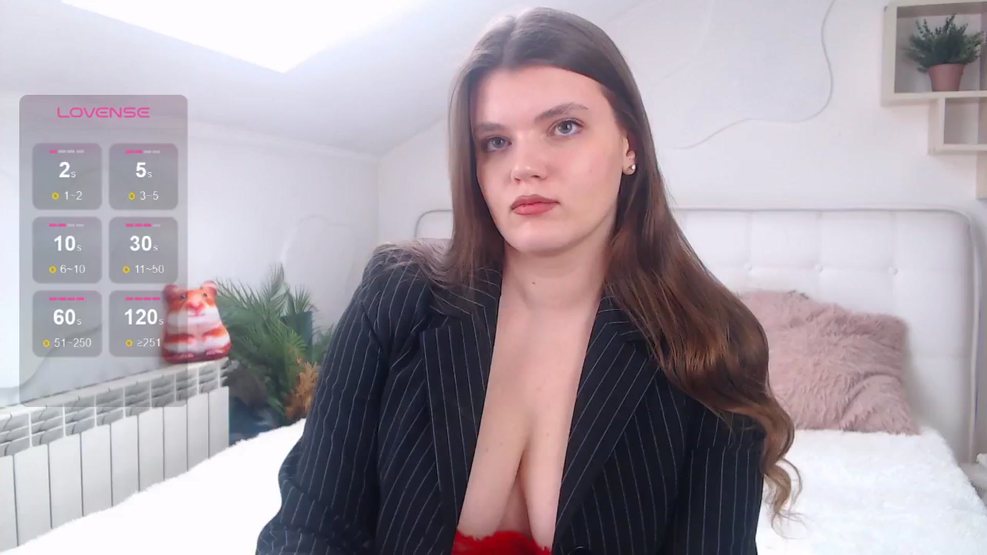 Gallery image thumbnail from EmiDavies's myfreecams stream on, 04/27/2025, 10:49 image 14 of 20
