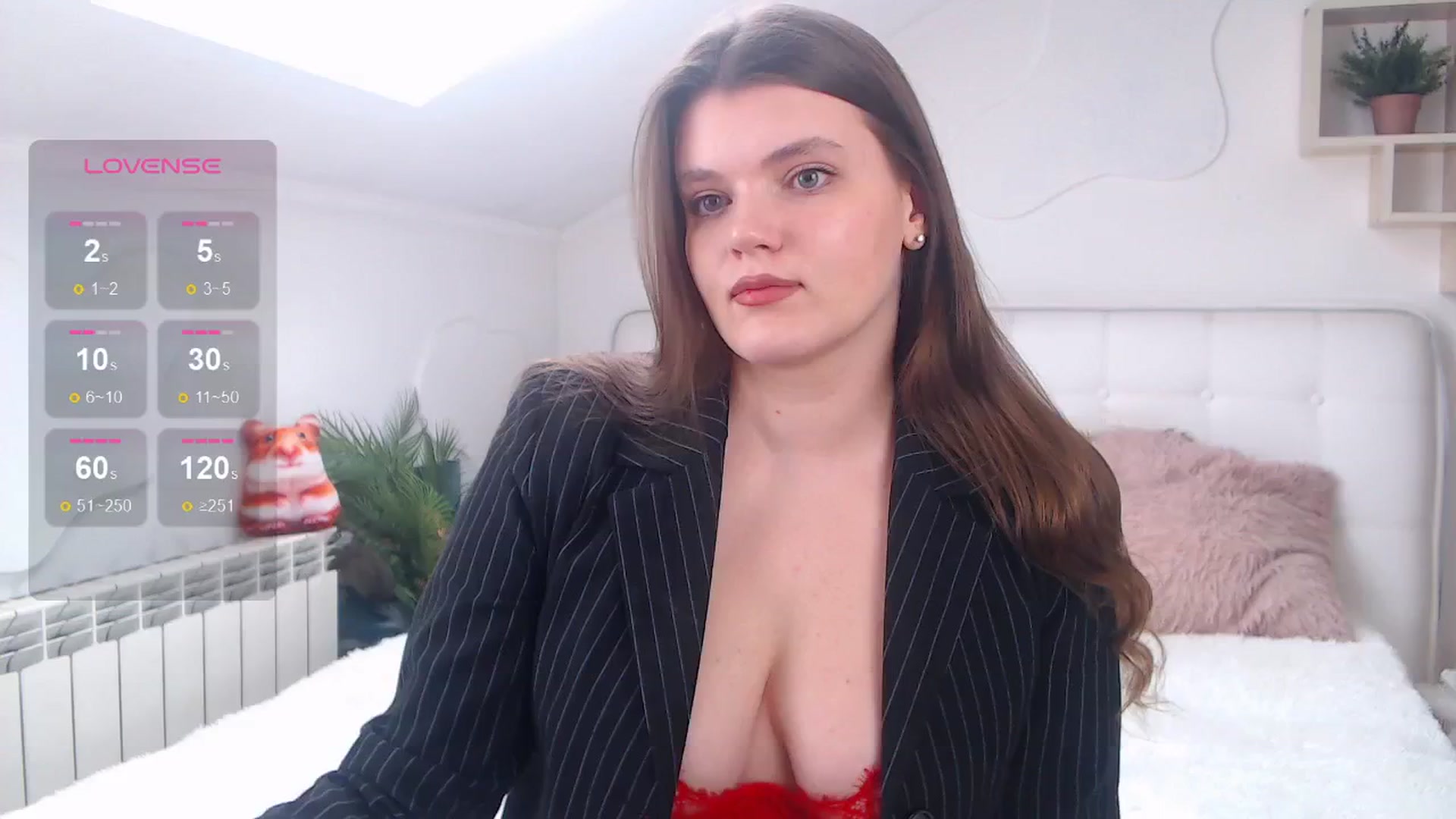 Gallery image thumbnail from EmiDavies's myfreecams stream on, 04/27/2025, 10:49 image 10 of 20