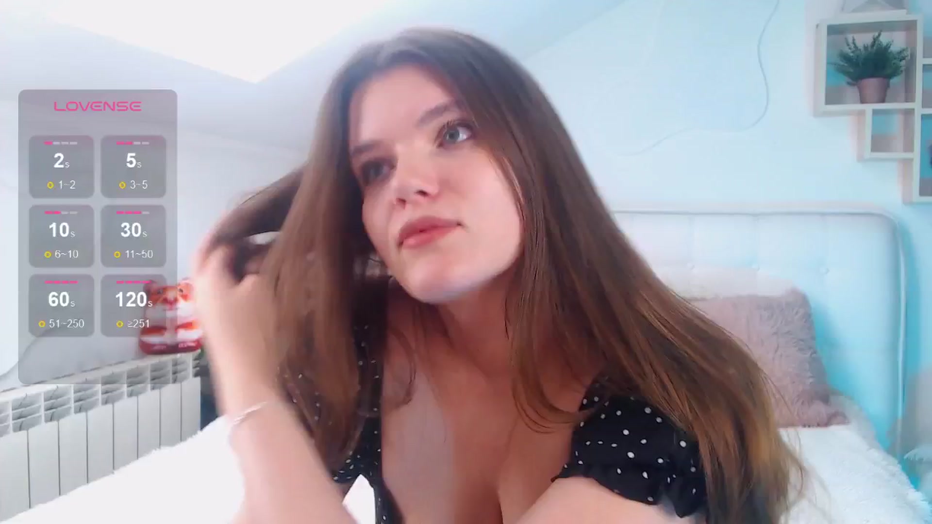 Gallery image thumbnail from EmiDavies's myfreecams stream on, 05/06/2025, 10:24 image 4 of 20