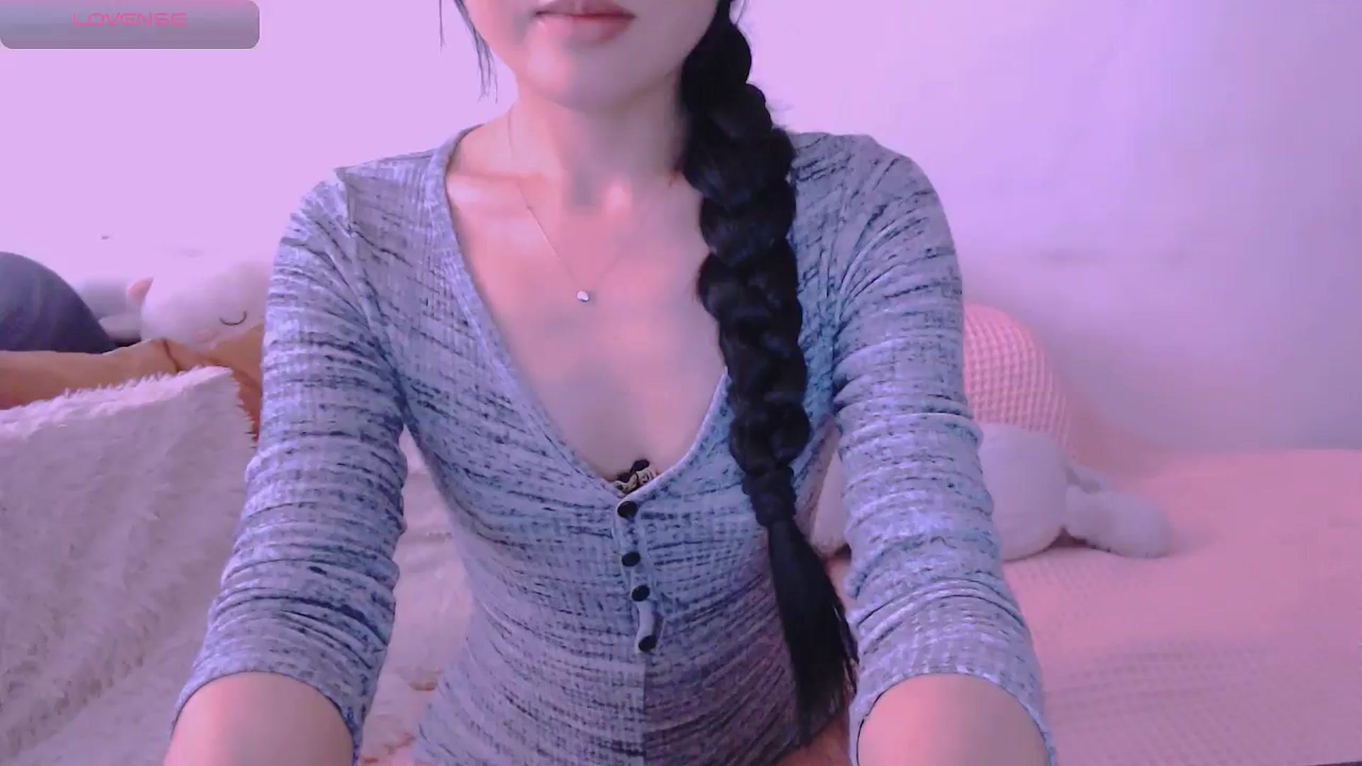Gallery image thumbnail from Emi_loveme's myfreecams stream on, 01/27/2025, 07:59 image 4 of 20