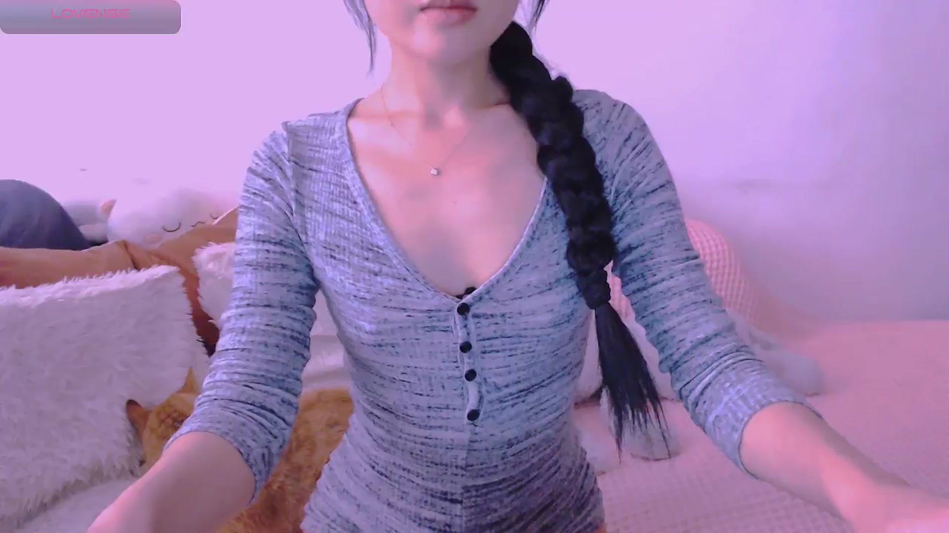 Gallery image thumbnail from Emi_loveme's myfreecams stream on, 01/27/2025, 08:31 image 7 of 20
