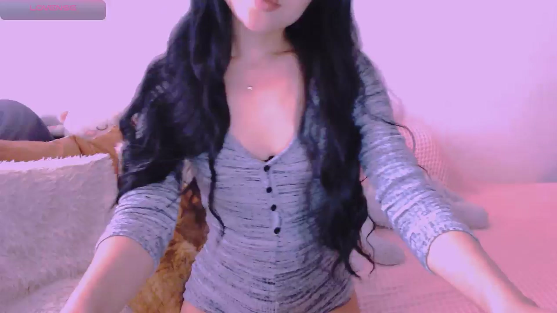 Gallery image thumbnail from Emi_loveme's myfreecams stream on, 01/27/2025, 08:31 image 19 of 20