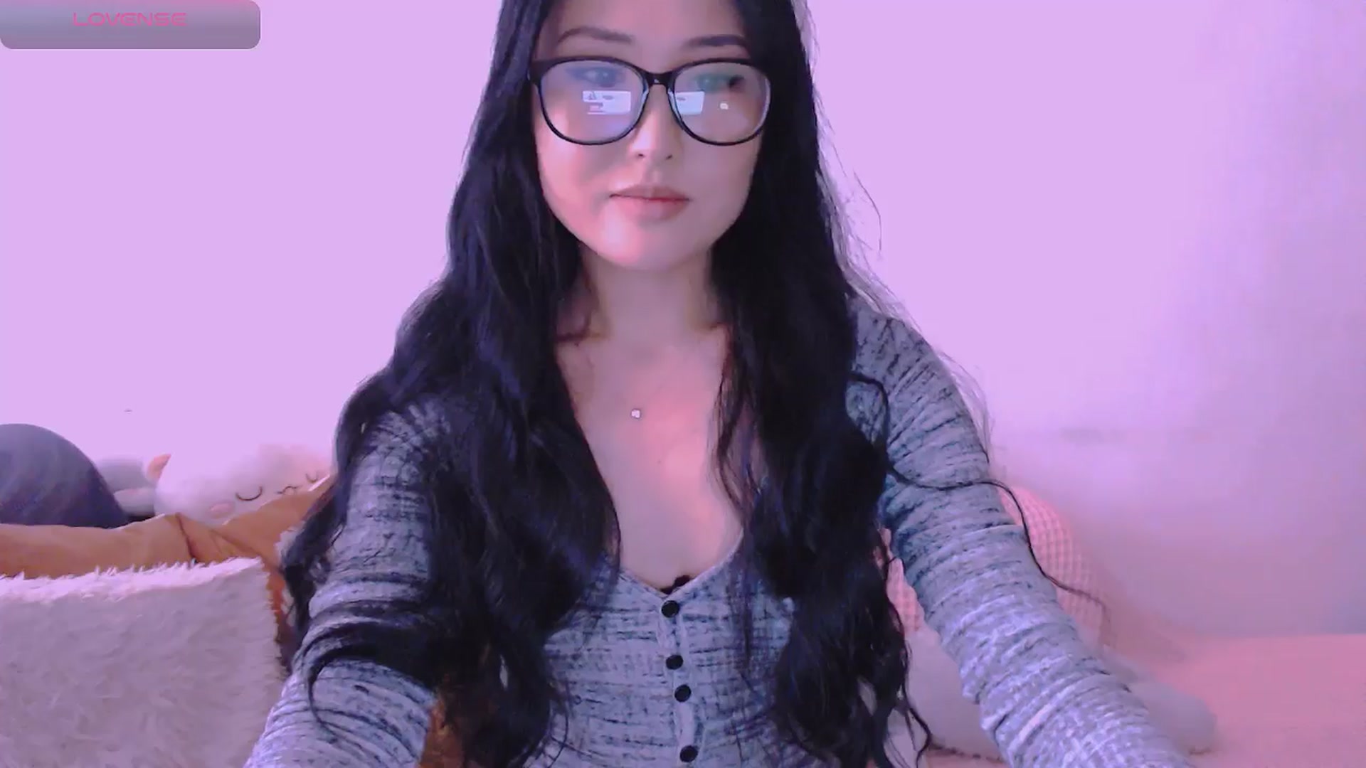 Gallery image thumbnail from Emi_loveme's myfreecams stream on, 01/27/2025, 08:31 image 20 of 20