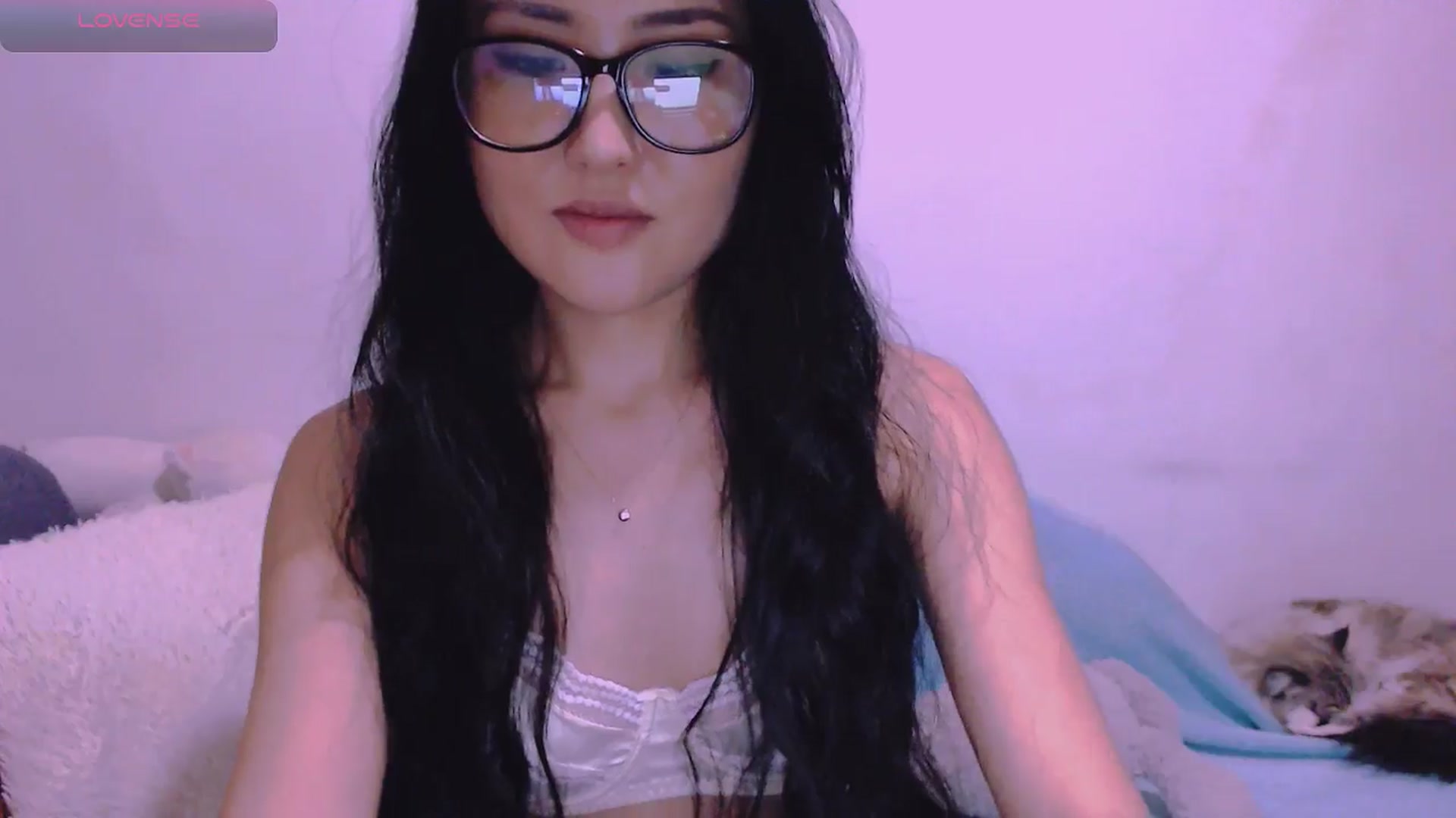 Gallery image thumbnail from Emi_loveme's myfreecams stream on, 02/02/2025, 13:13 image 20 of 20